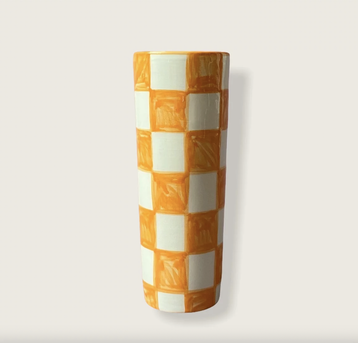 white & melon checkmate vase Vaisselle Boutique