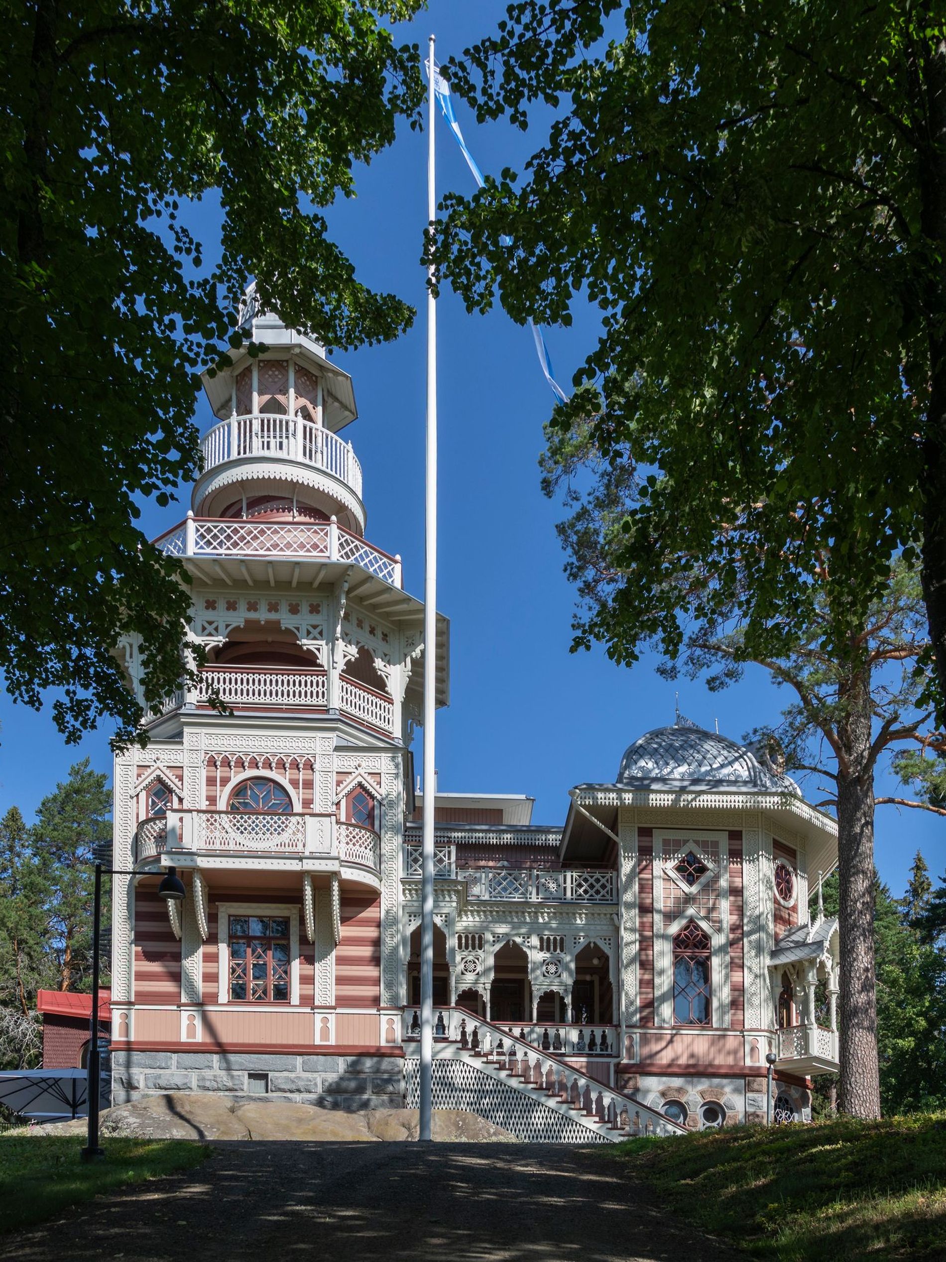 Rauhalinna villa