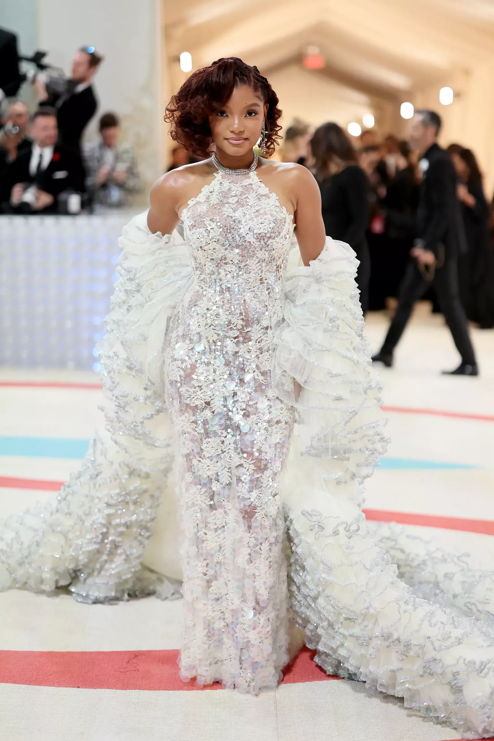 Unpacking Alexa Chung's Bride-Worthy Met Gala 2023 Look By Dublin Designer  Róisín Pierce