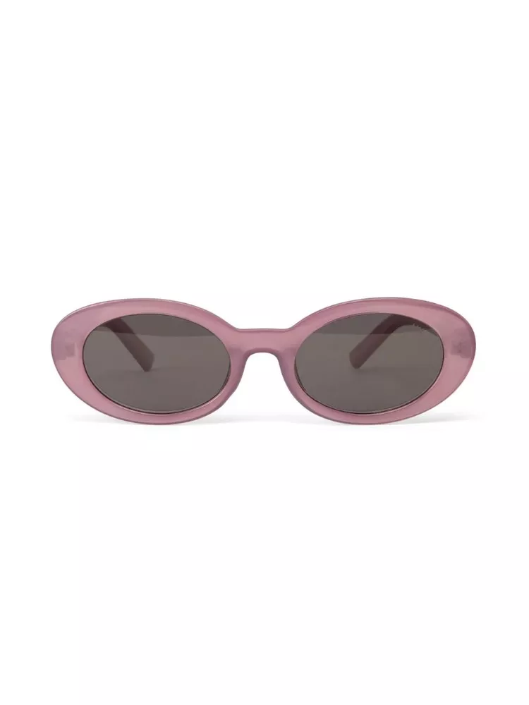 The best oval sunglasses by Matt & Nat 2026 on white background