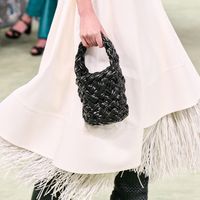 Bottega_Veneta_W22_026_Detail_