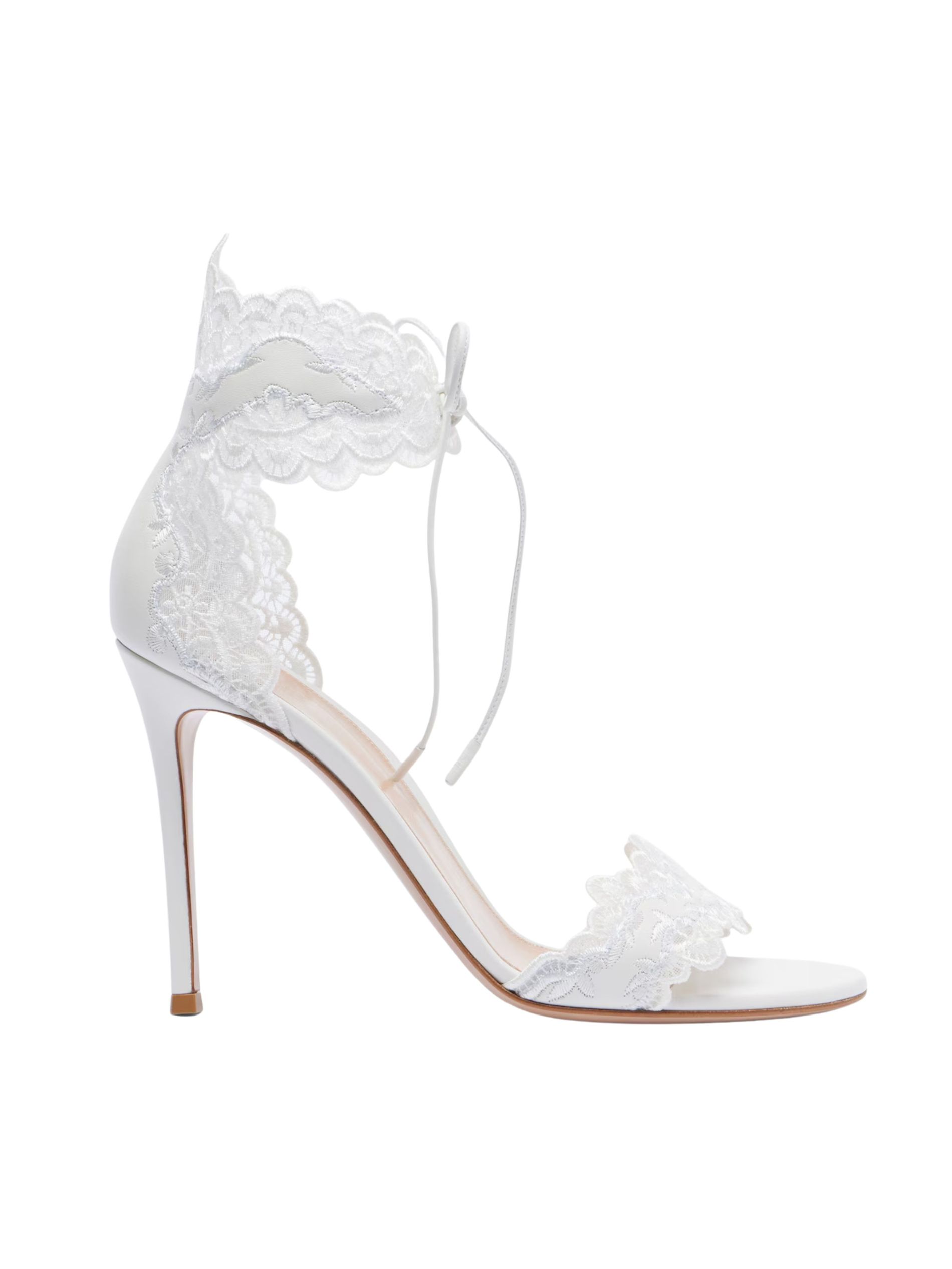 The best designer wedding heels with lace - Gianvito Rossi - On a white background