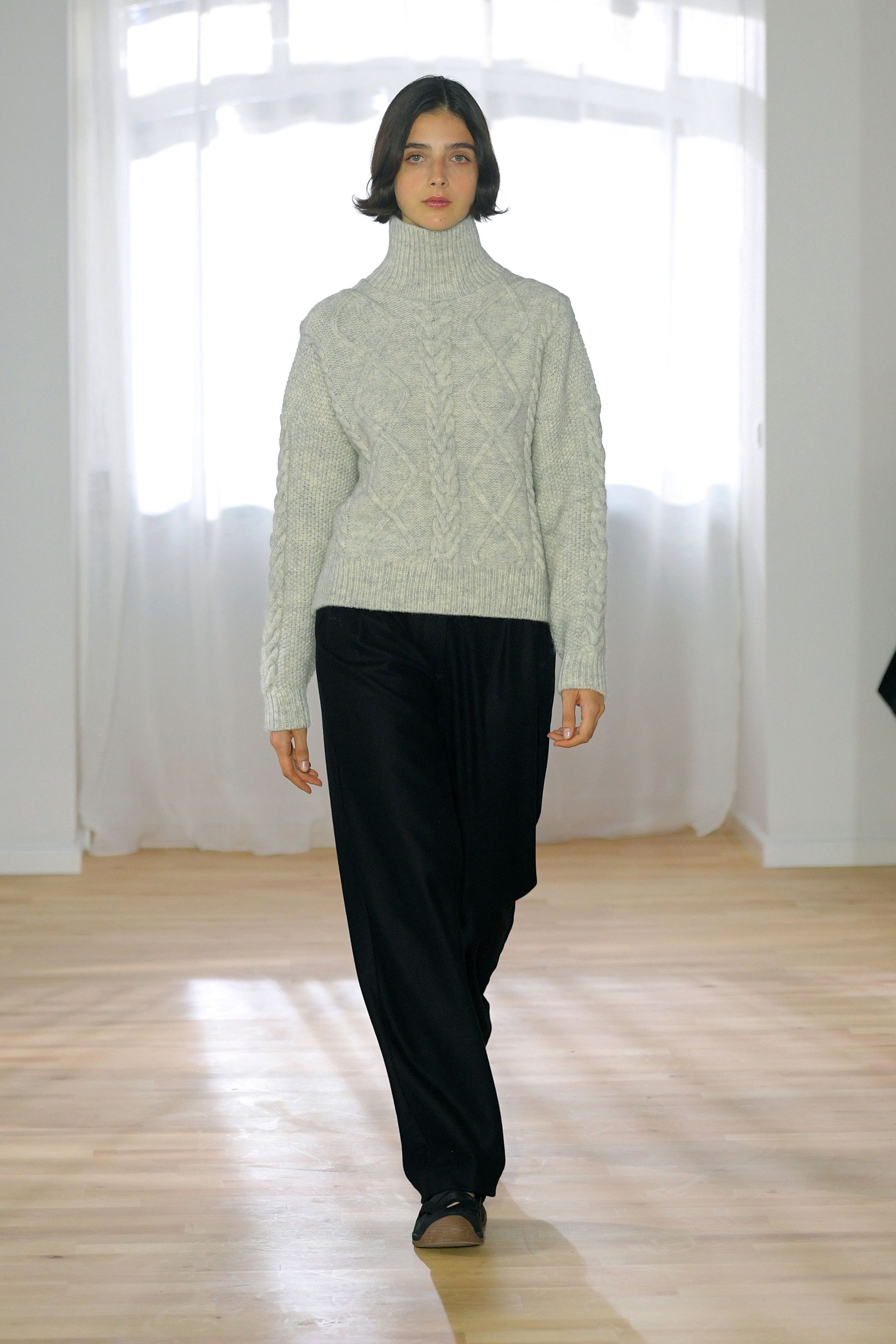 Skall Studio aw22