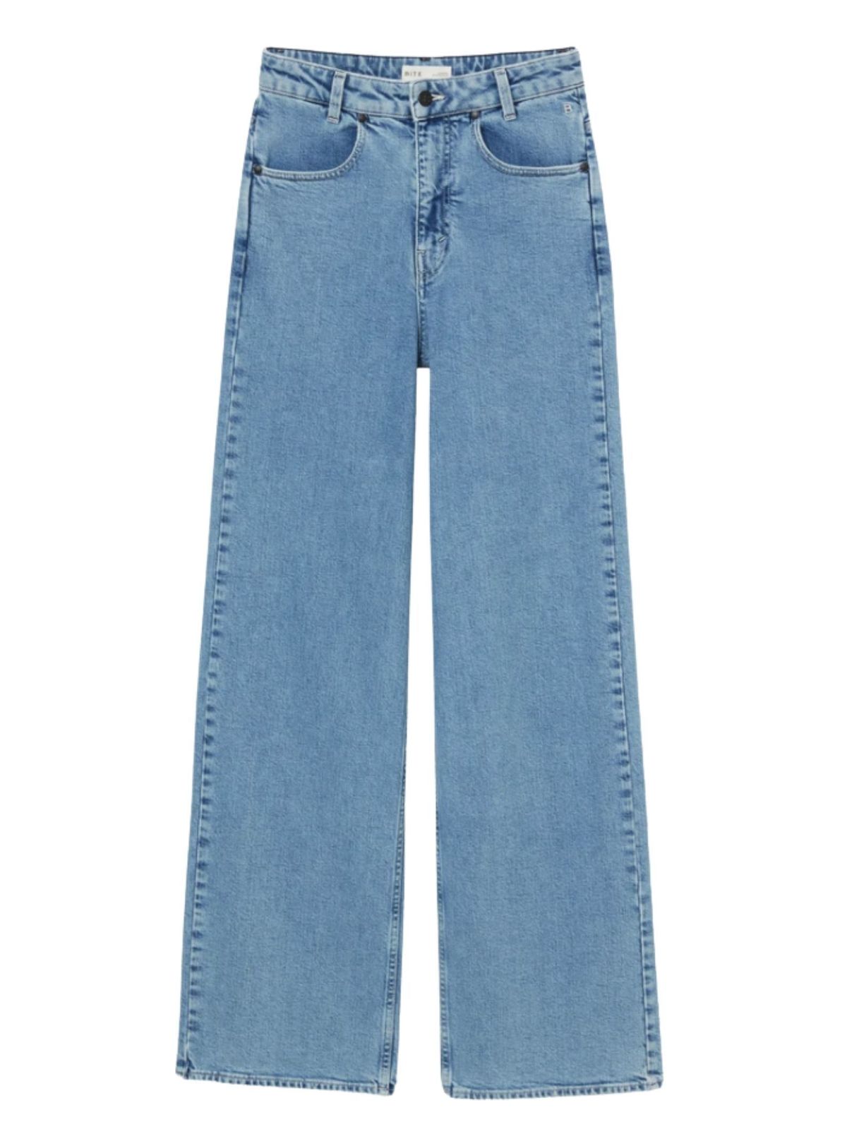 Best wide-leg denim jeans to buy in 2021 - Vogue Scandinavia