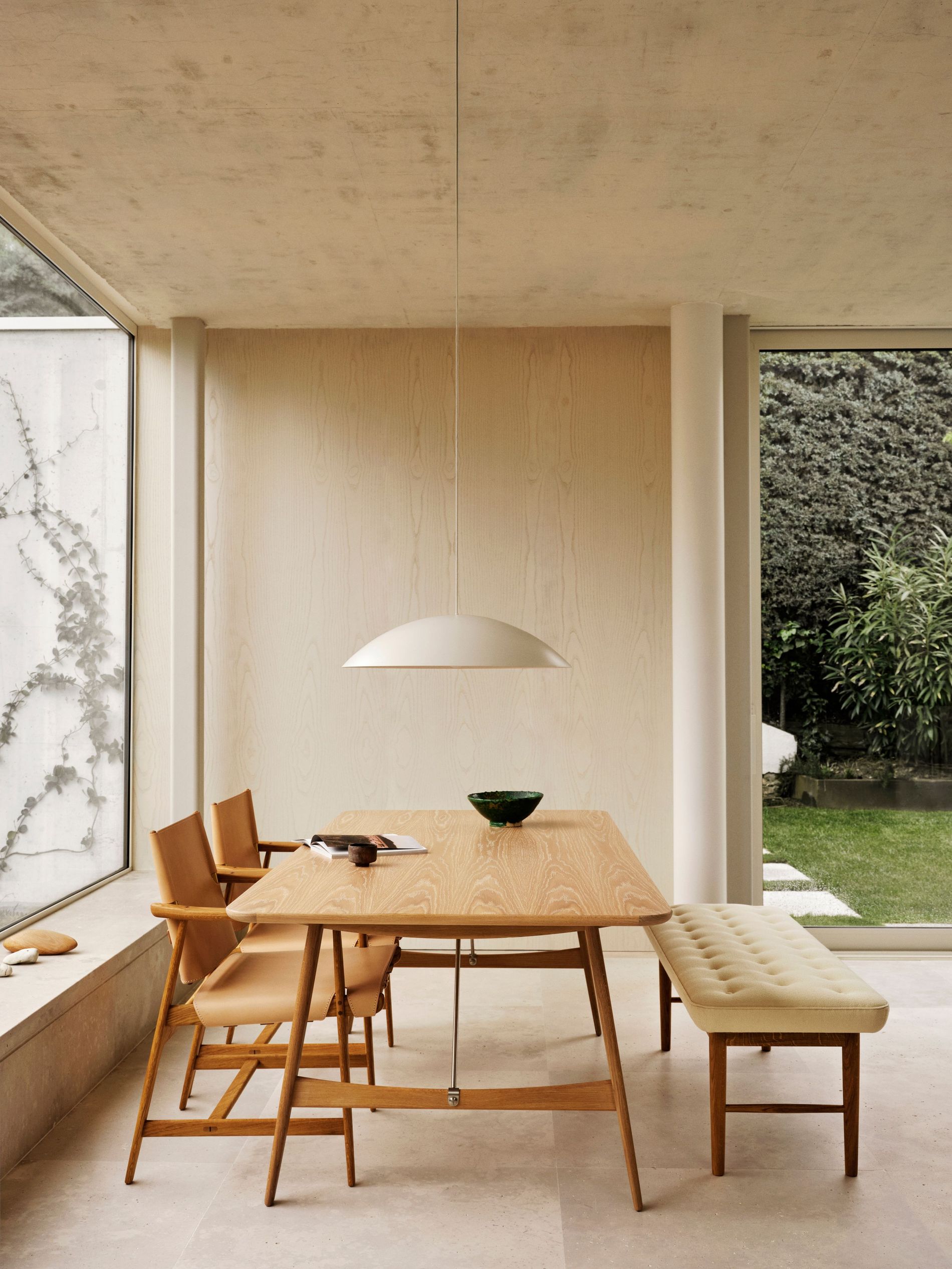 Carl Hansen & Søn 'Hunting' table