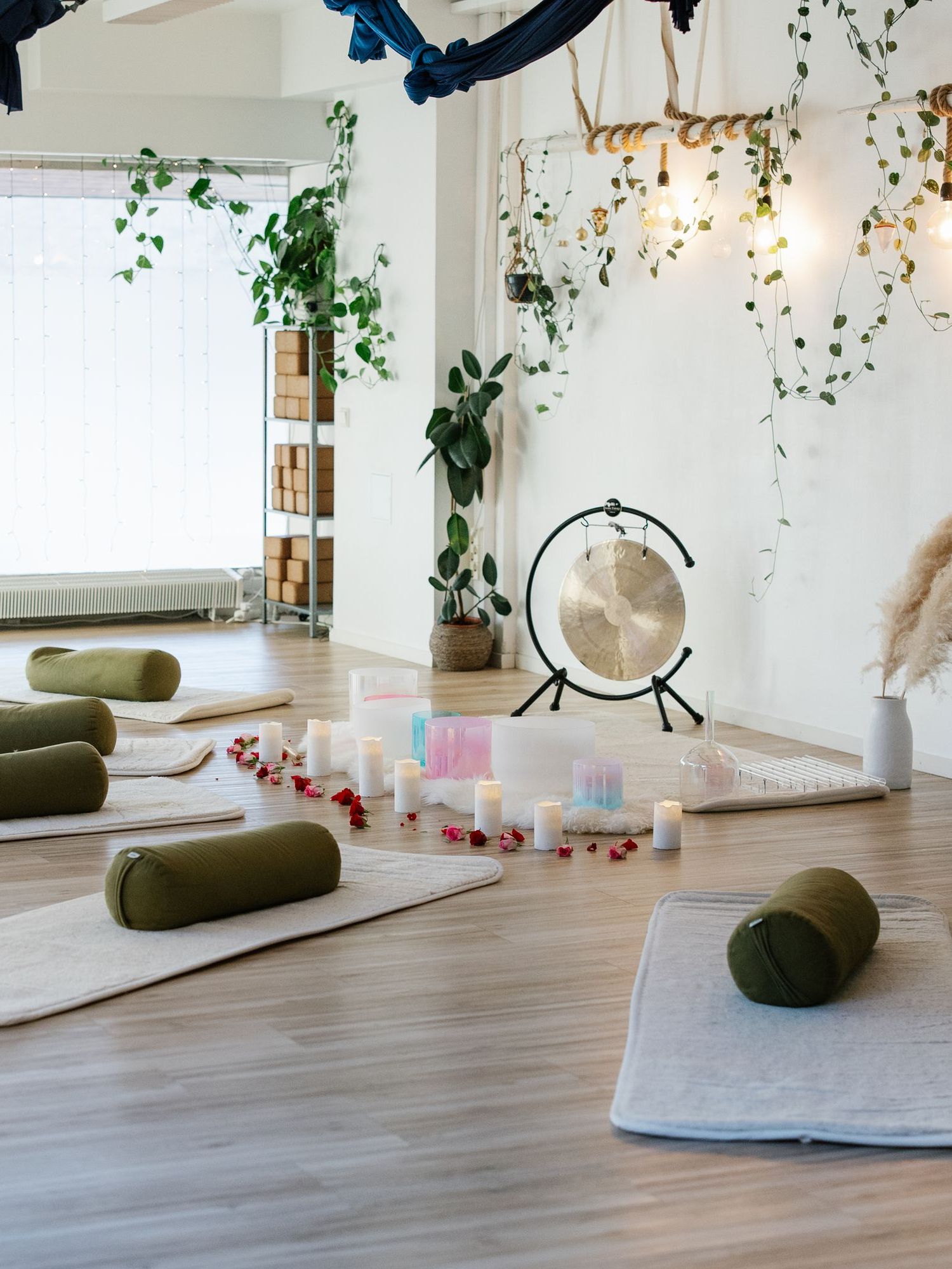 Gallery Detail: Attend An Intimate Sound Healing And Yoga Event In Helsinki