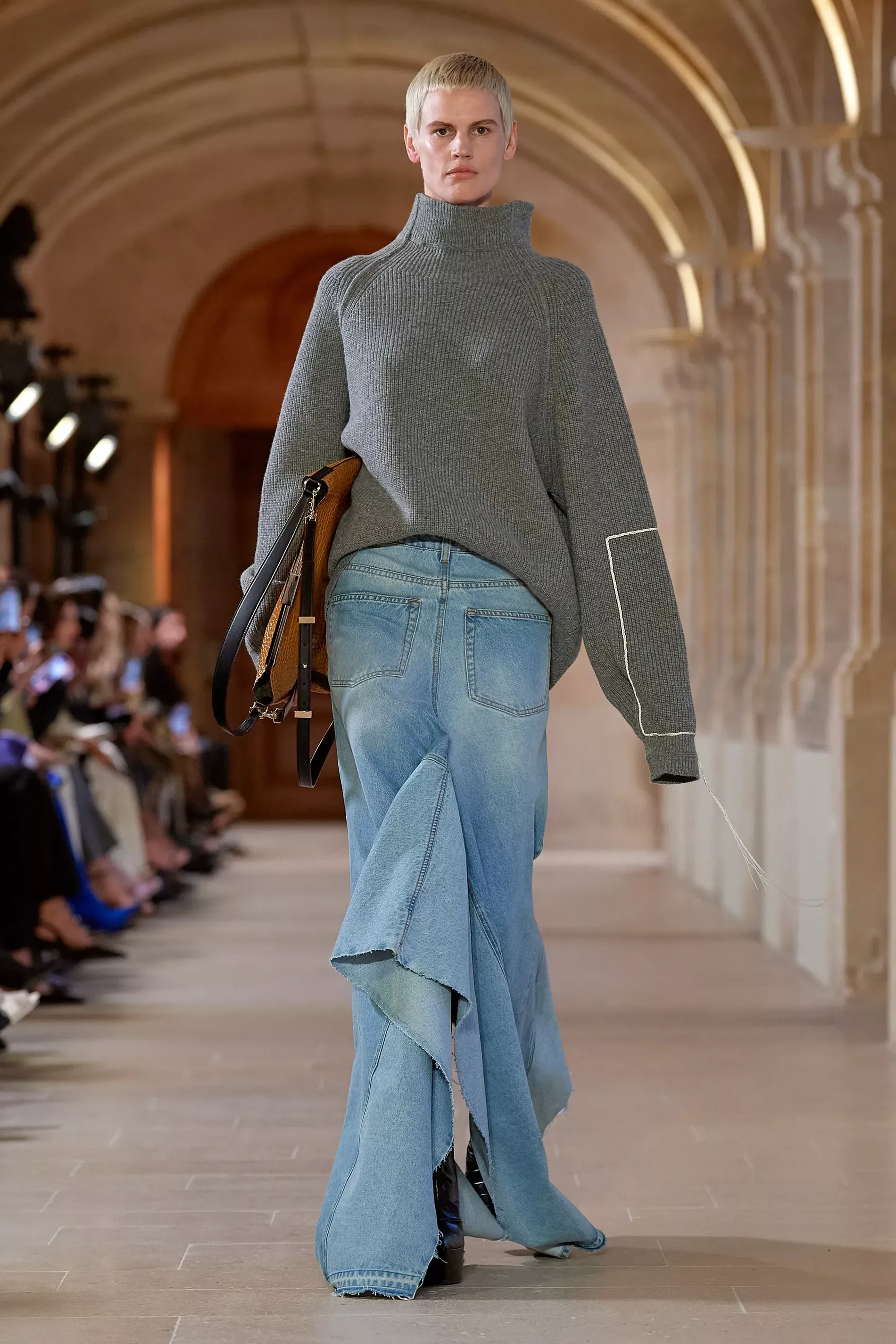 The Return of the Long Denim Skirt Has Been Confirmed at New York Fashion  Week - Fashionista