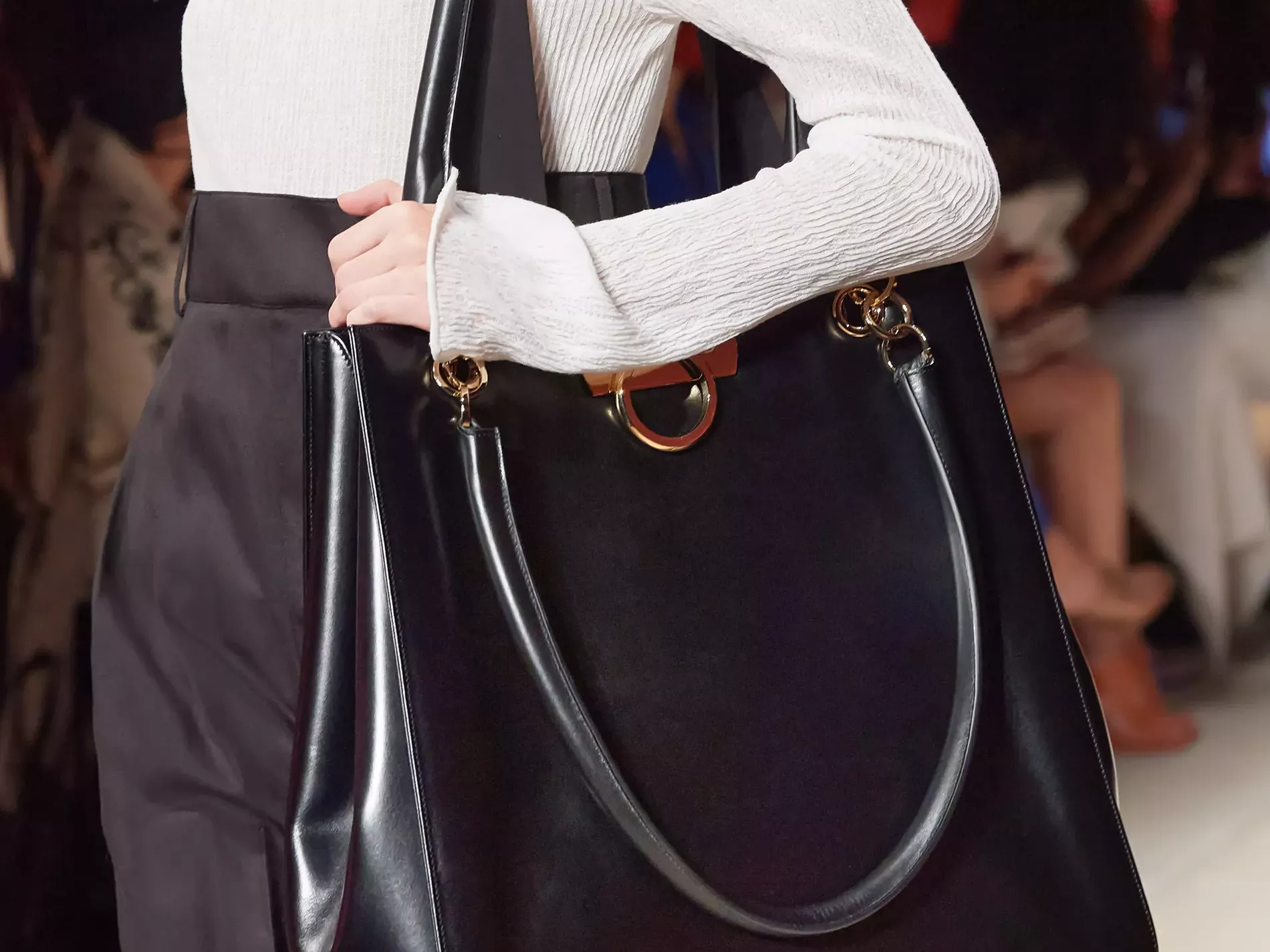 On Trend: Bag trends to make your 2022 more fashionable - The