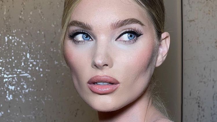 Stunning makeup looks 2021 : Super soft nude pink makeup look