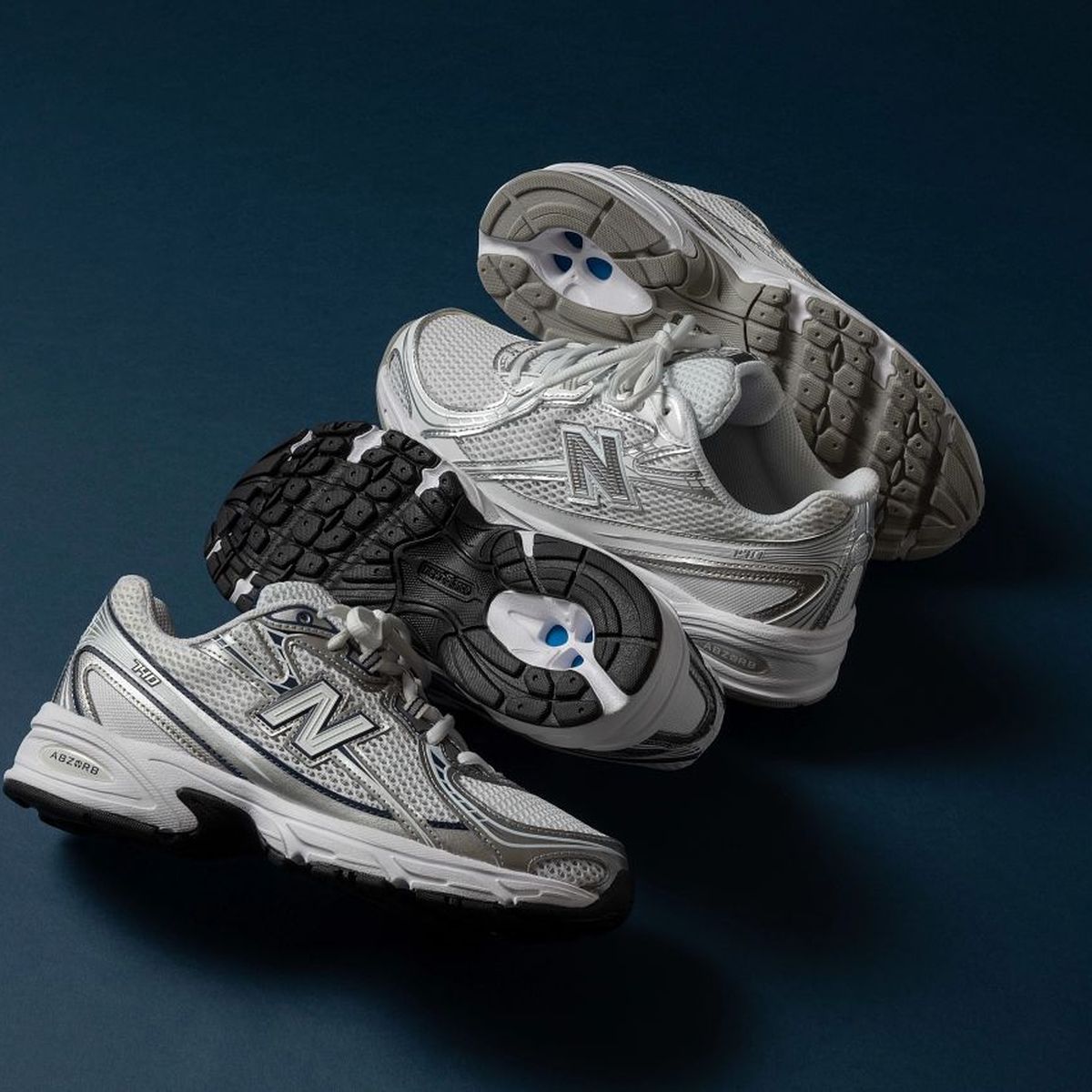 ブランド一覧 | ワールド オンラインストア Shop three in sneaker 740 Balance's New of drop latest the その他