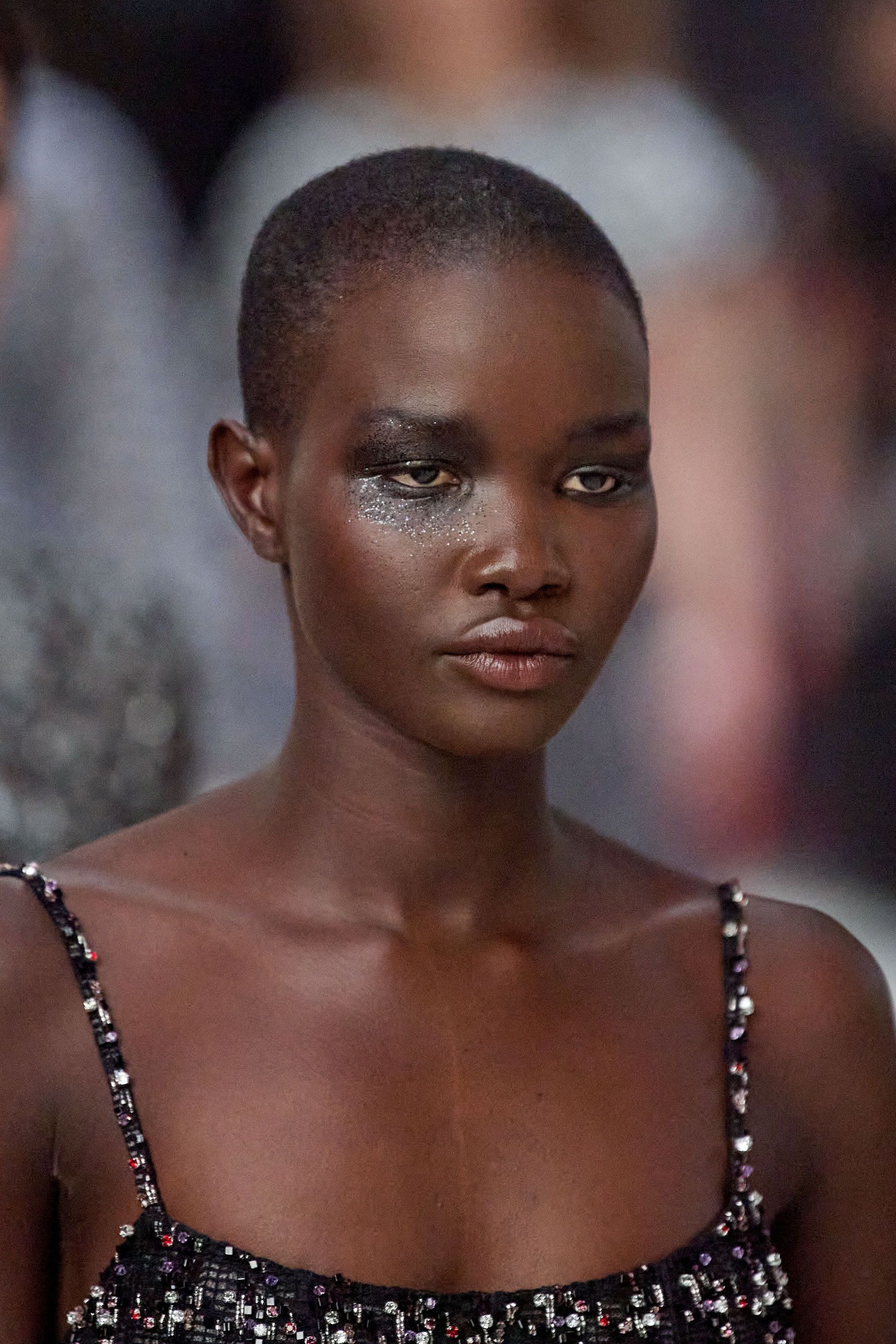 Chanel Couture spring summer 2022: how imperfect makeup is back in - Vogue  Scandinavia