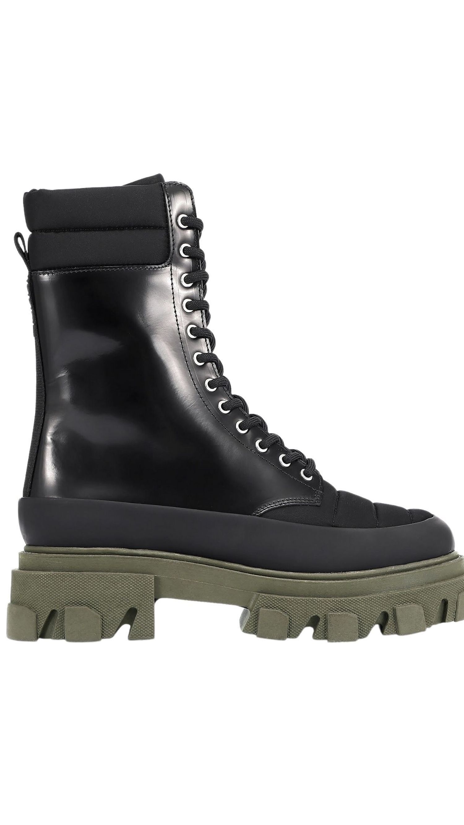 Vogue hot sale hiking boots