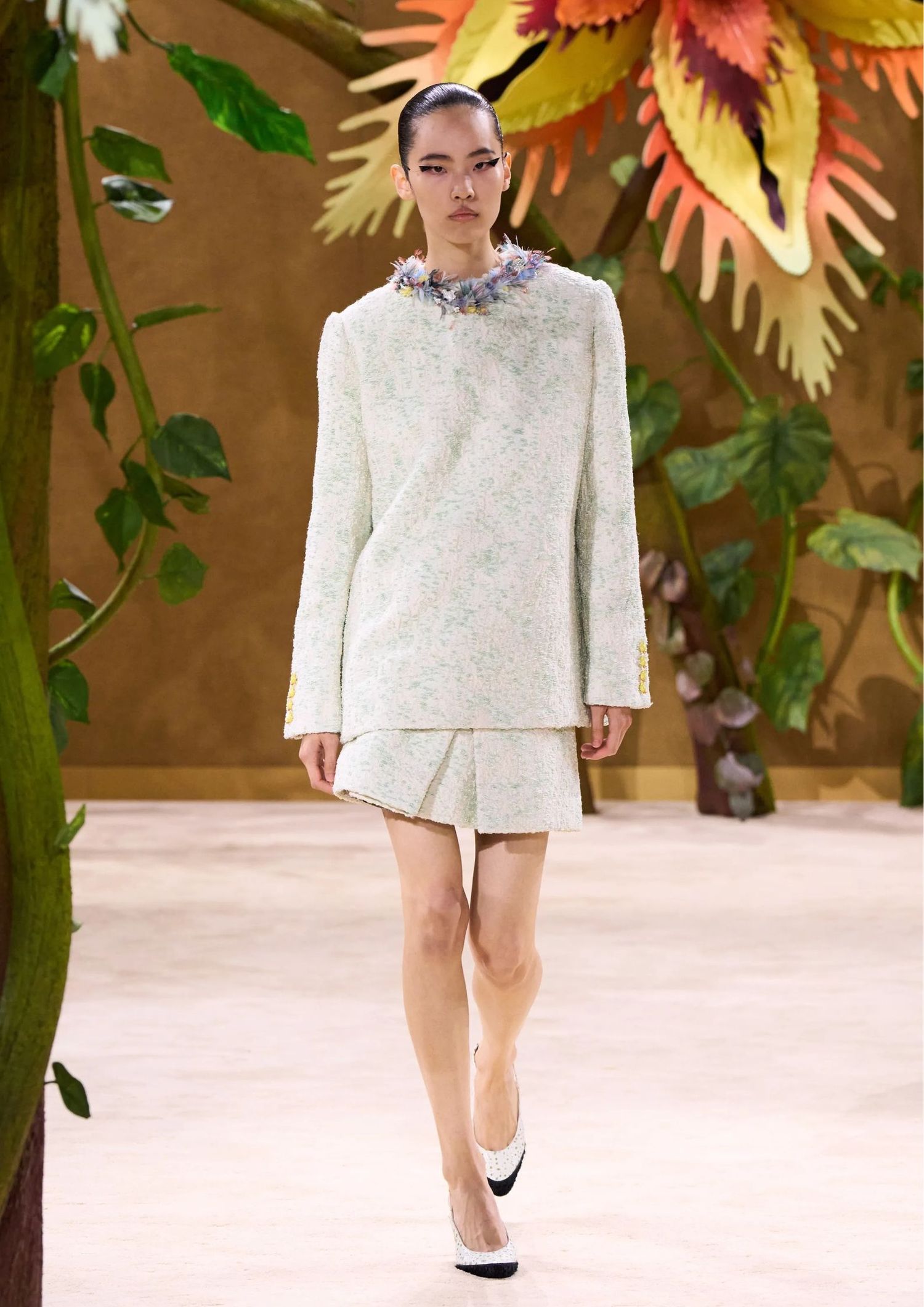 Matching set consisting of a long sleeve top and a skirt