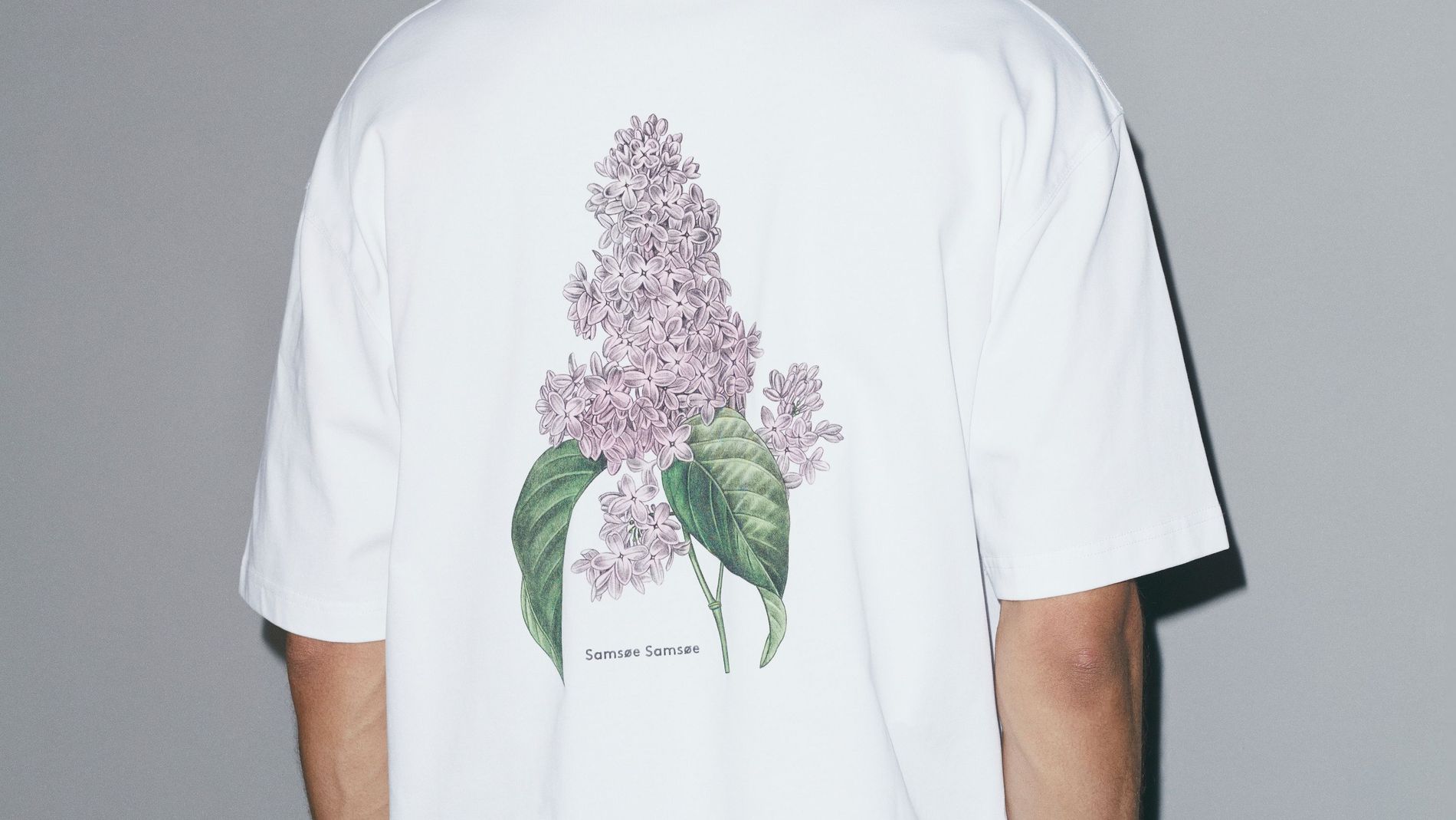 Ingrijpen Viskeus Zoeken Gender fluidity news: Samsøe Samsøe expands their unisex line with  wanderlust-inducing T-shirts - Vogue Scandinavia