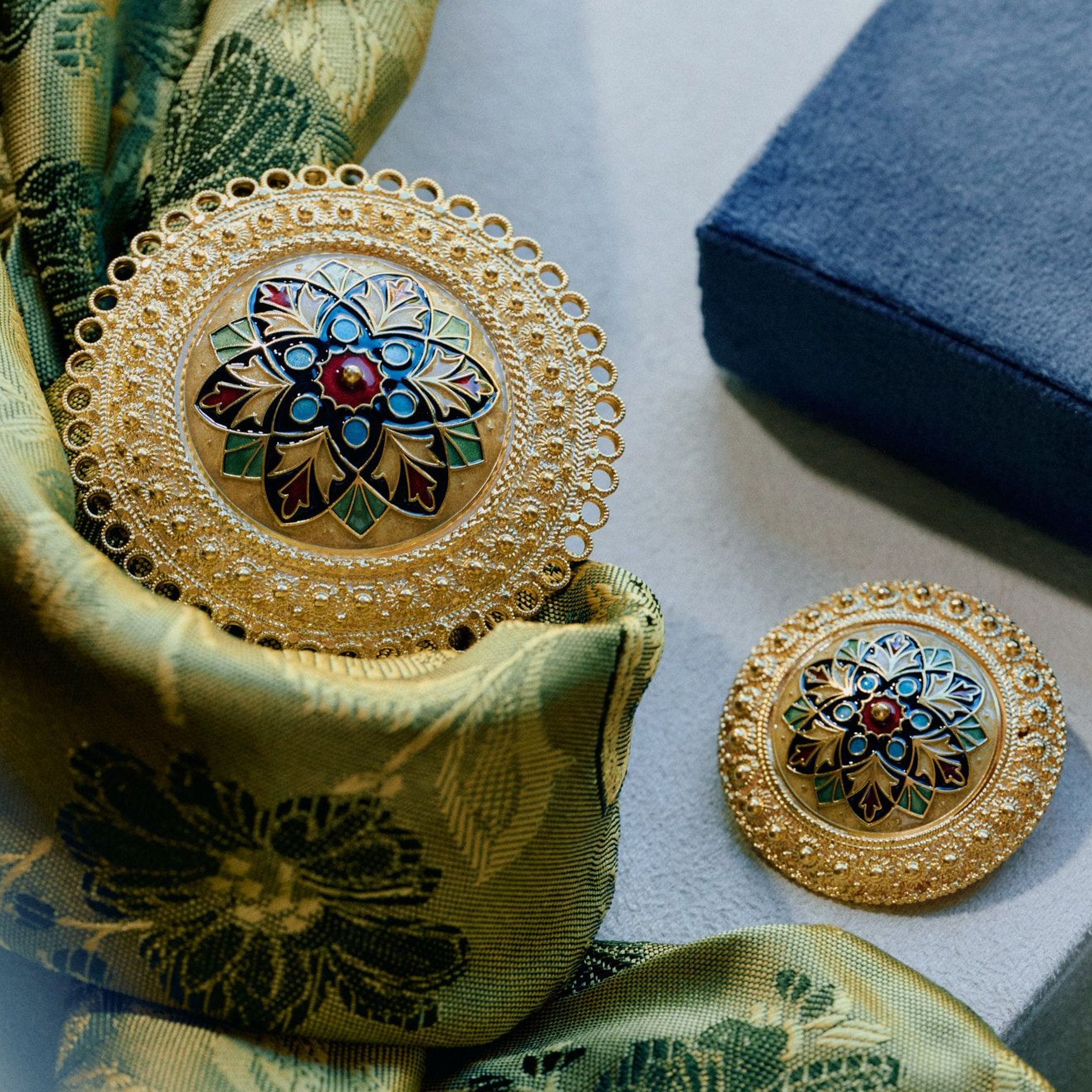 David Andersen gold-plated brooch with hand-painted vitreous enamel