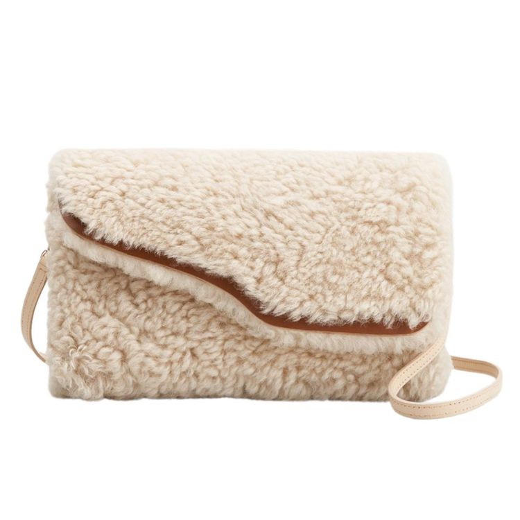 The 10 best furry handbags to buy for autumn available now - Vogue