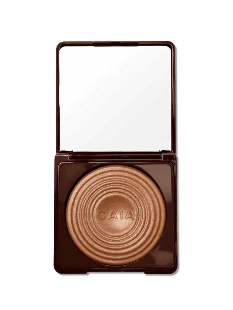 Bronzer for cat makeup, leopard edition