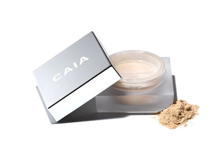 Best setting powder for under eyes - Caia - On a white background