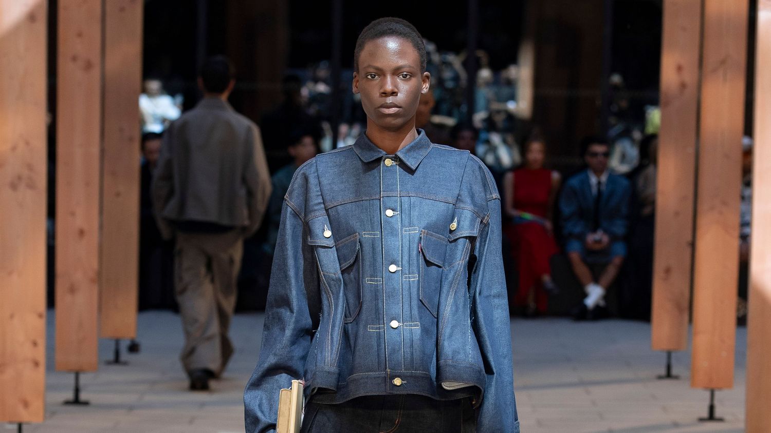 Sacai_x_Levi_s_10a5ae4f76.jpg