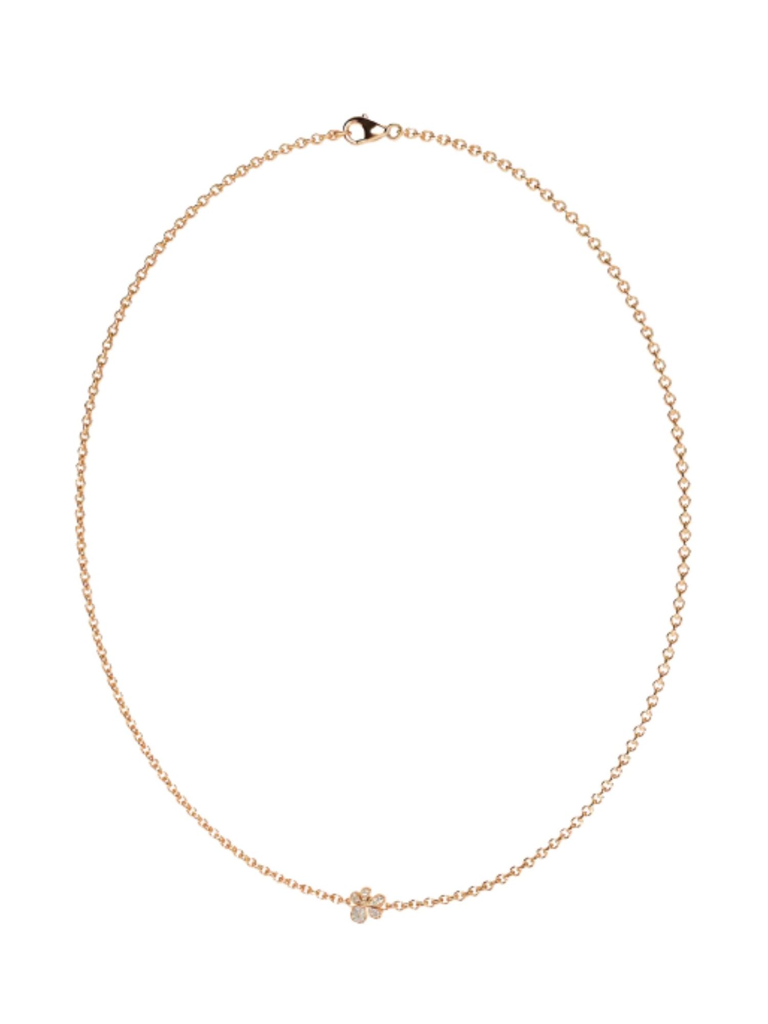 Sculpted in 18 karat gold, the signature Bloom blossom is illuminated by brilliant pavé-set diamonds, capturing light with effortless elegance.