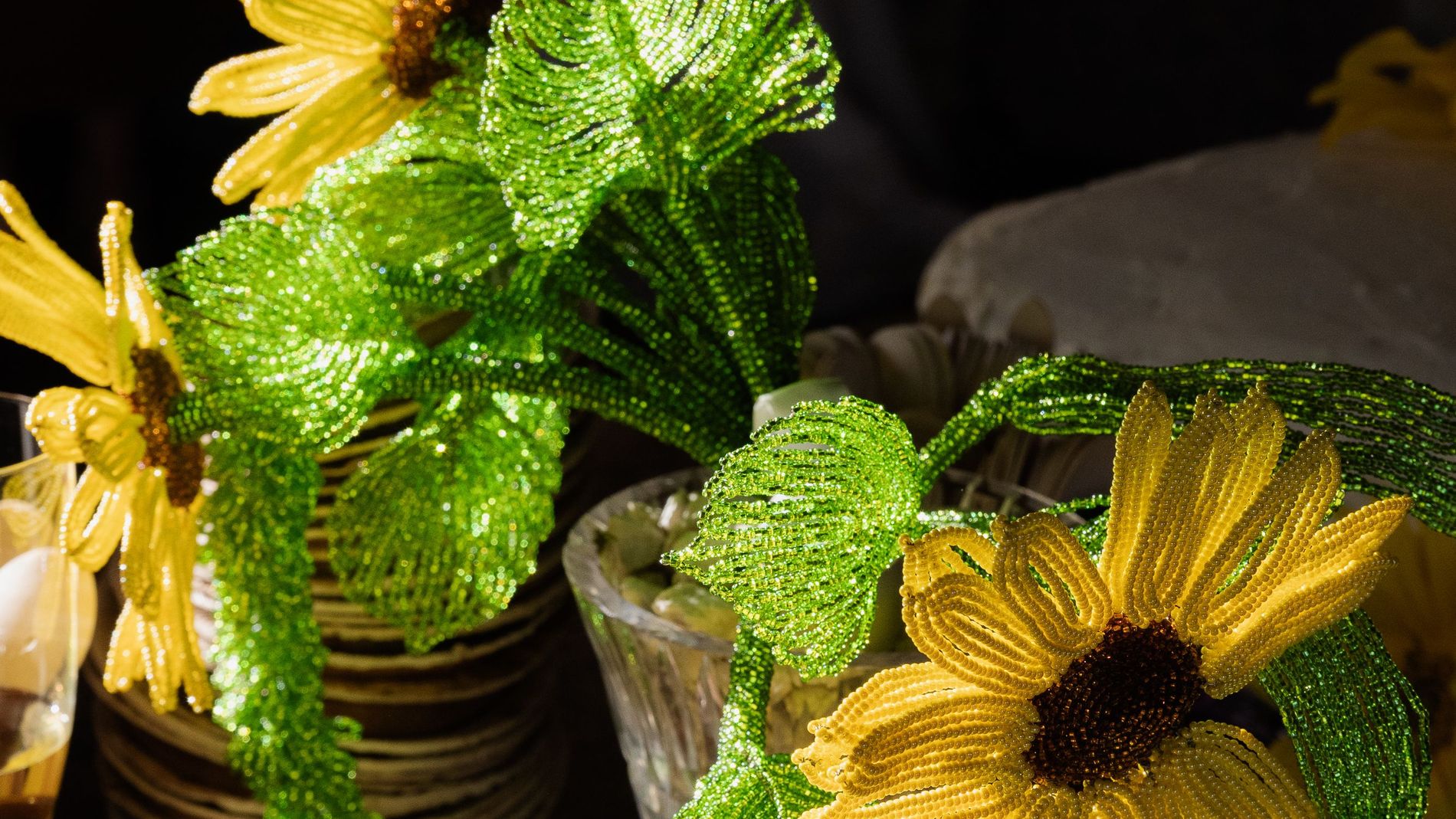 Pura Utz's Rebecca Francker wed in Rørvig with sunflowers, an old