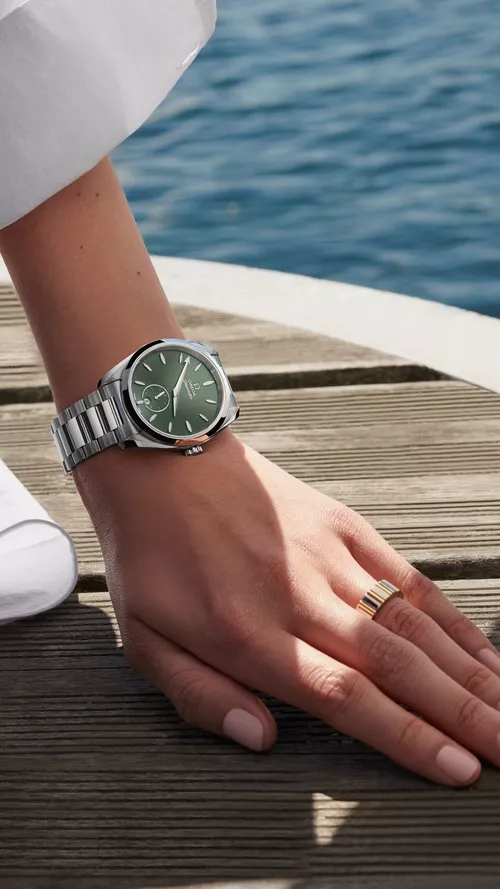 Green wrist watch store