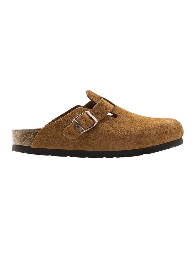 The best comfortable sandals - Birkenstock - On a white background