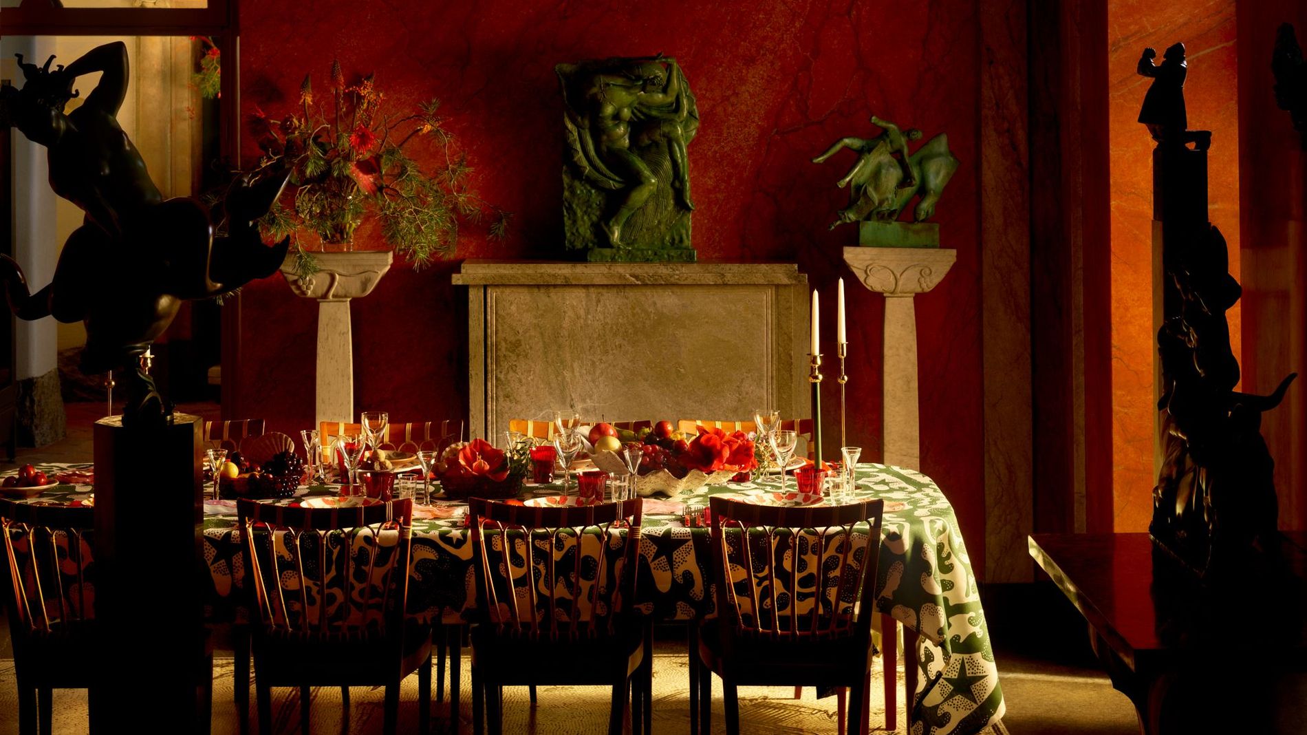 2025 Christmas table decor