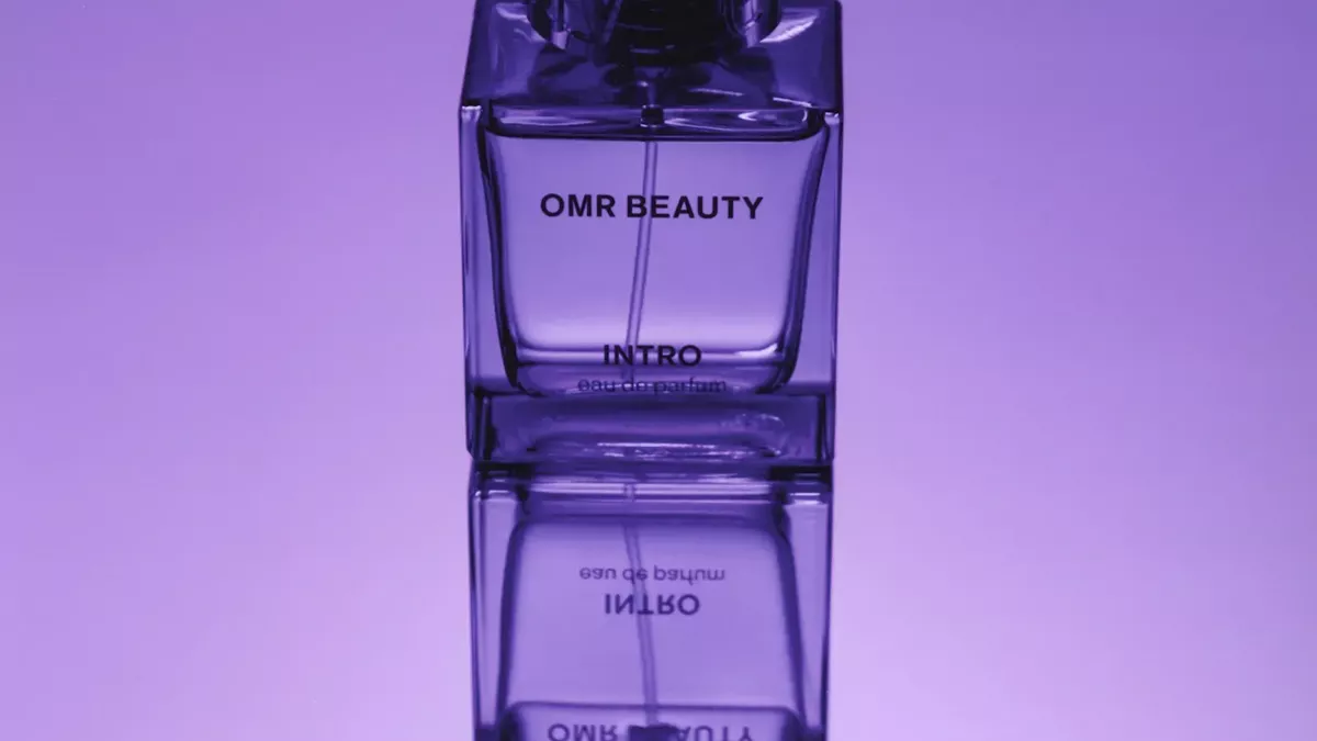 贈る結婚祝い Royals' Young star with Beauty OMR launching is Rudberg Omar 香水(ユニセックス)