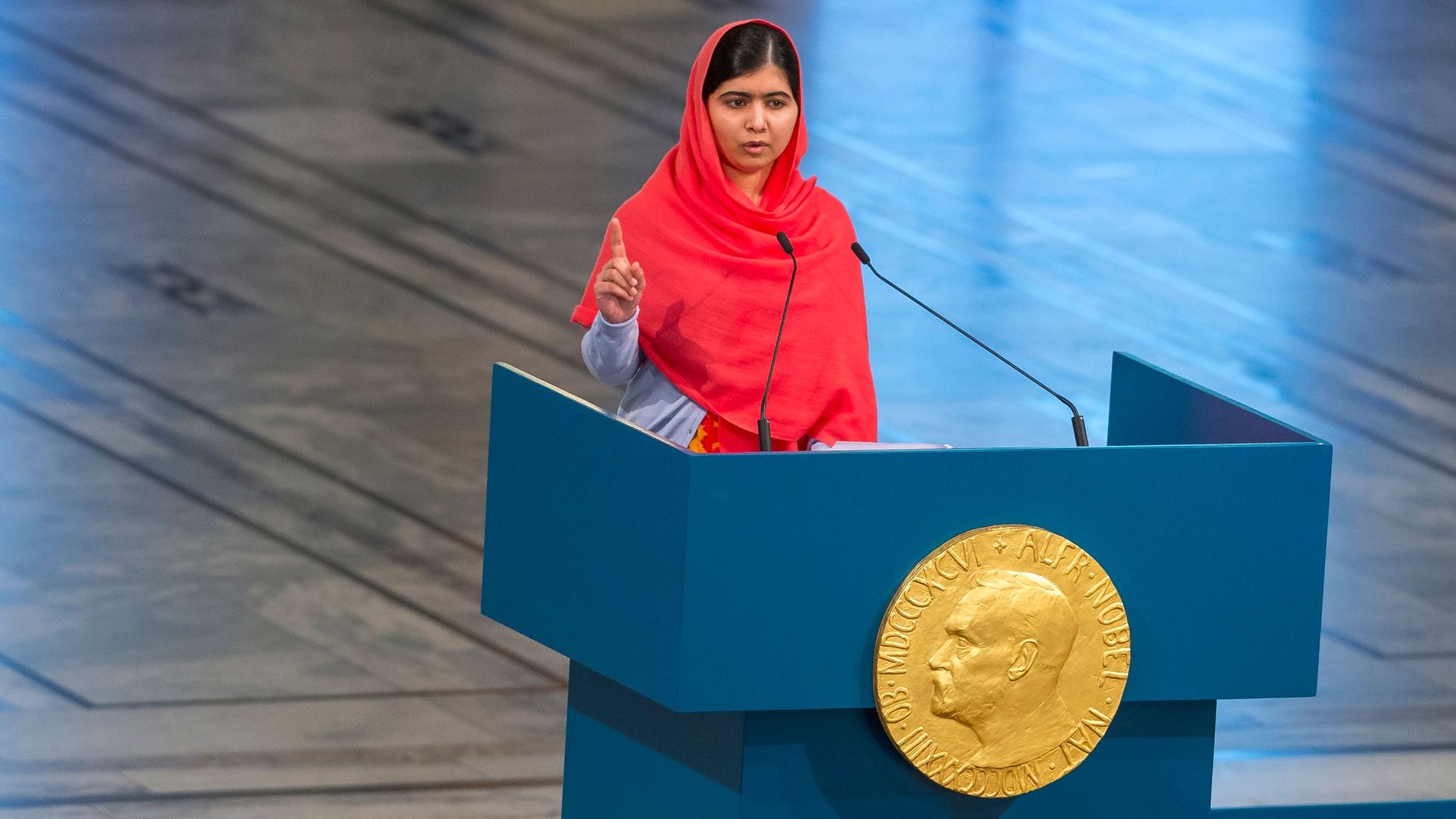 The Most Memorable Moments From The Nobel Prize Galas Through The Years ...