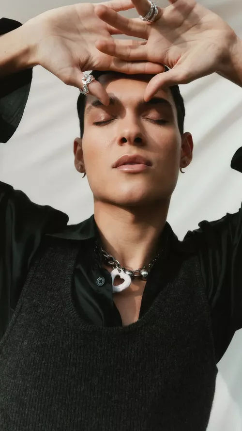Omar rudberg 香水　INTRO Omr beauty INTRO by Omar Rudberg | OMR BEAUTY
