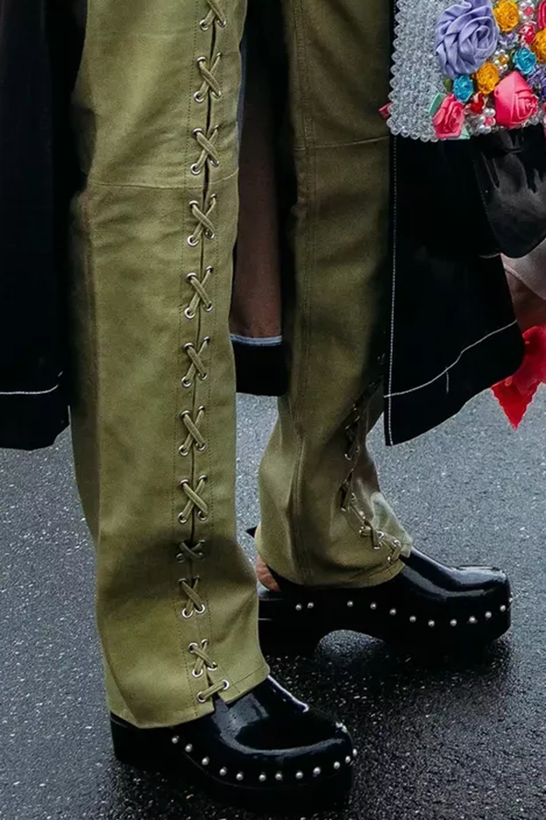 Guest at CPHFW SS24 wears a weatherproof clog