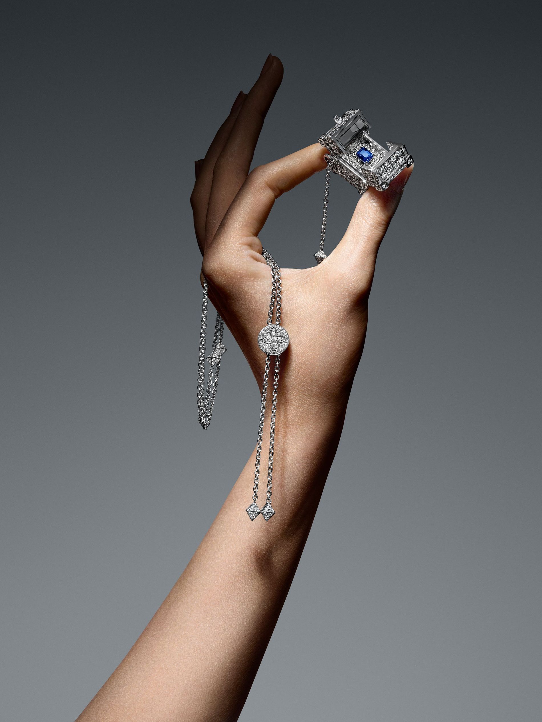 LOUIS VUITTON SPIRIT, The Maison's High Jewelry Collection