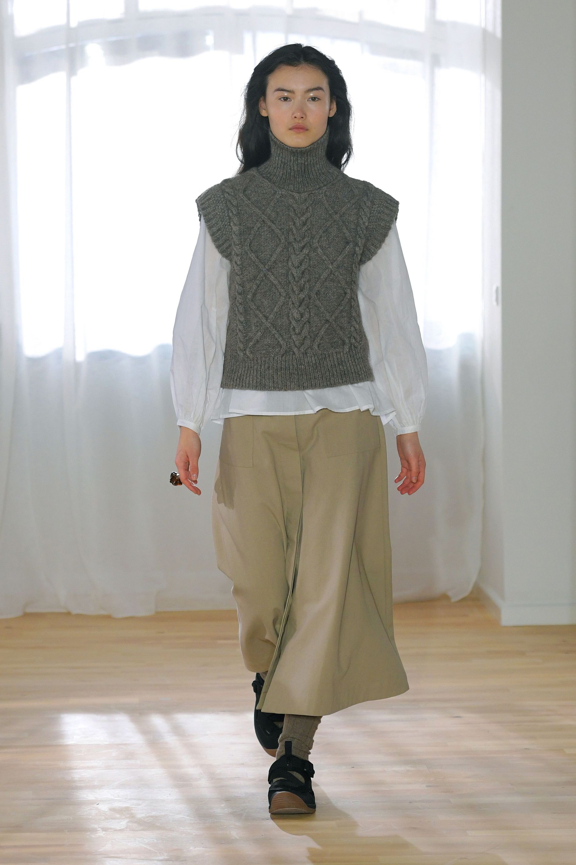 Skall Studio aw22