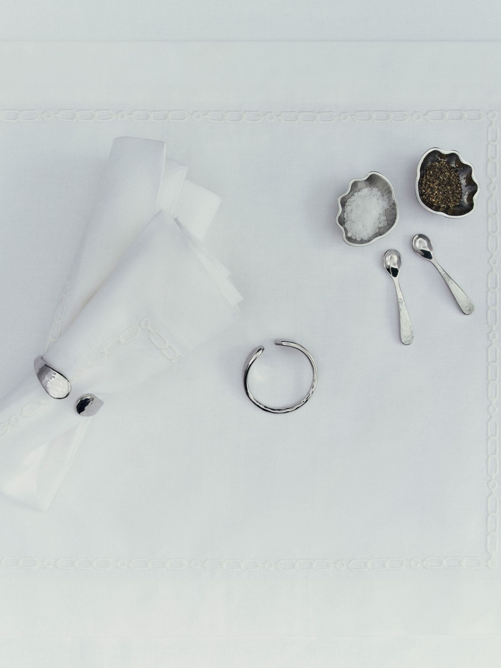 Pieces from the Westwing and Victoria Beckham collaboration