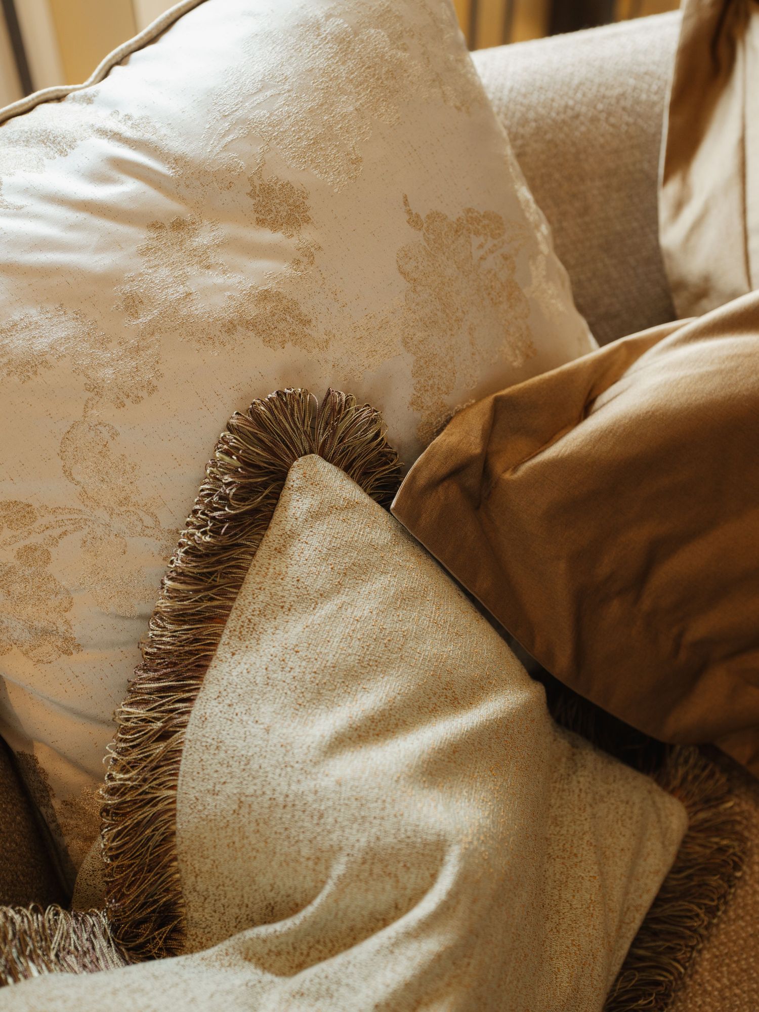 Las Vegas Penthouse Suites - Caesars Suites - Five Star Scandinavian Penthouse Suite