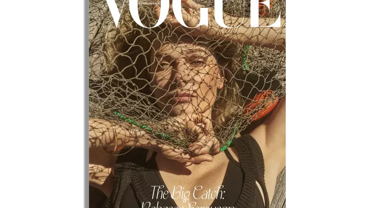 女性情報誌 Vogue Scandinavia Aug/Sep 2022 Issue 7 Buy Vogue Scandinavia's August-September Issue Featuring