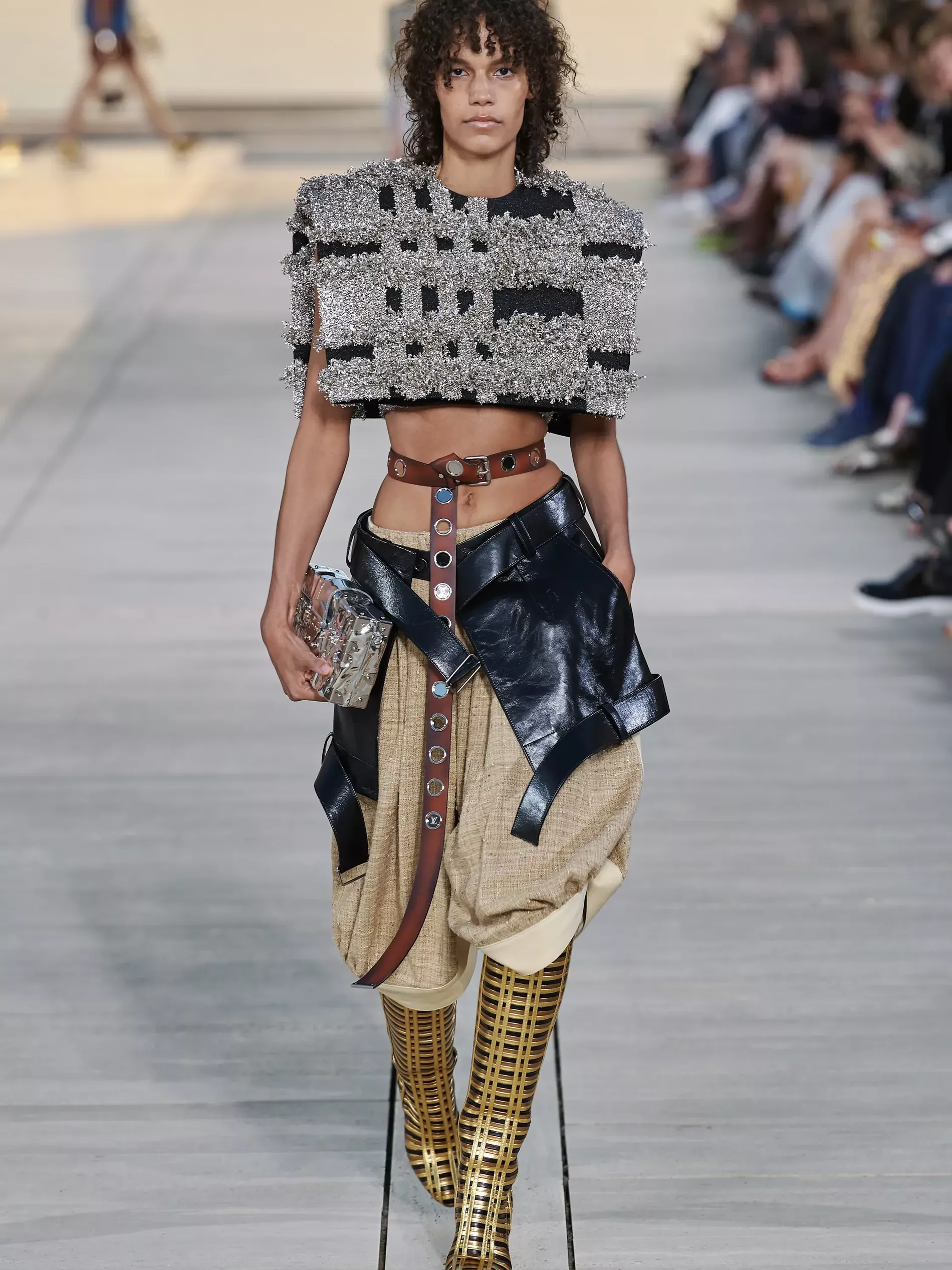 All the looks from the Louis Vuitton Cruise 2023 Show - Vogue Scandinavia