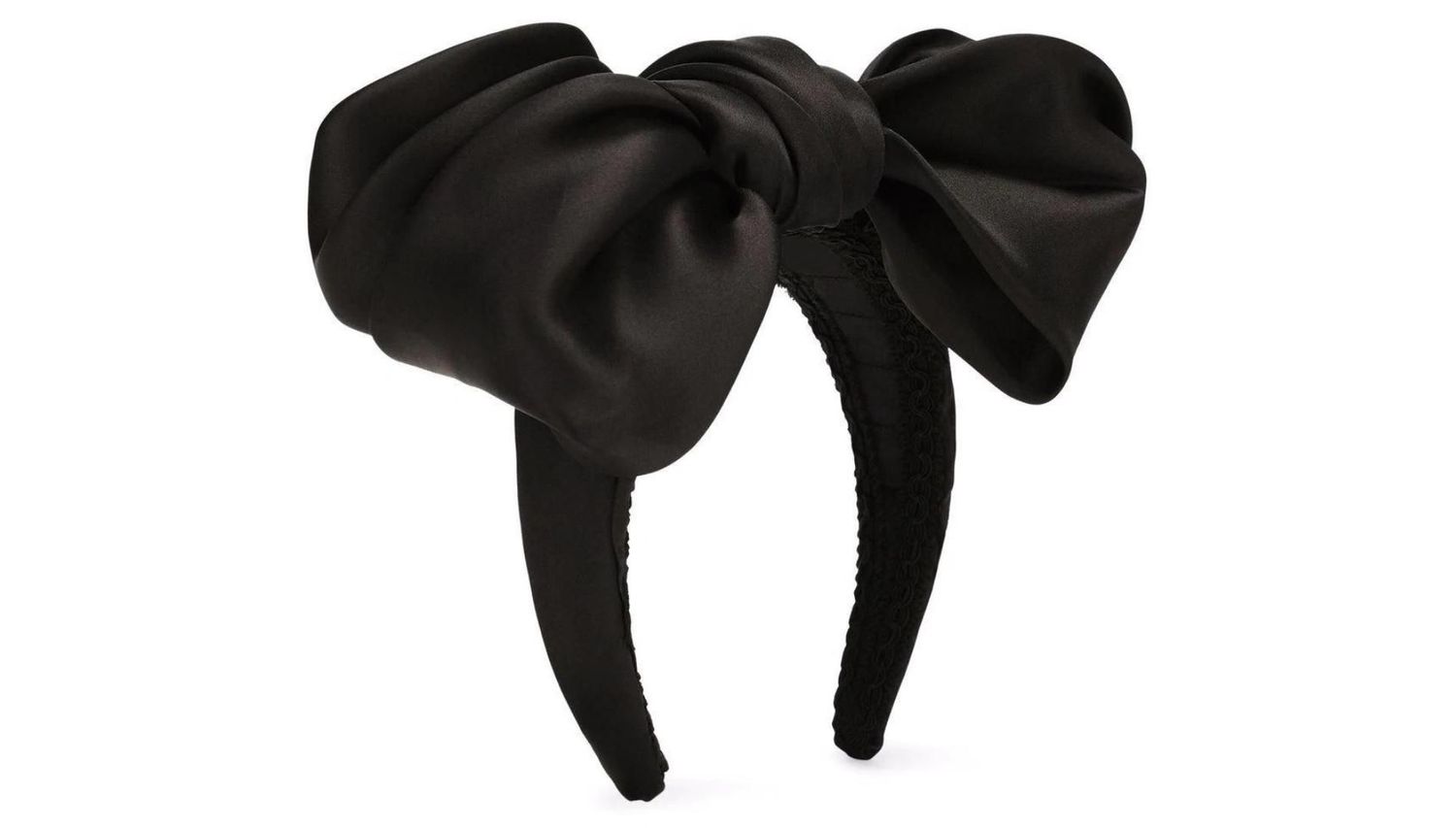 Hair Bows Are The Accessory Of The Moment, According To Chanel
