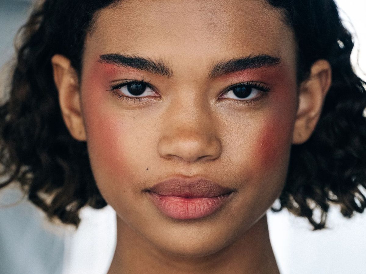 This is the eyeshadow and blush combo we want to see everywhere this season Vogue Scandinavia