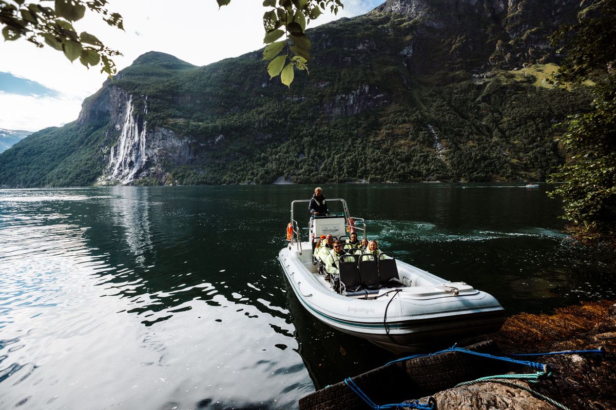 geiranger boat tours