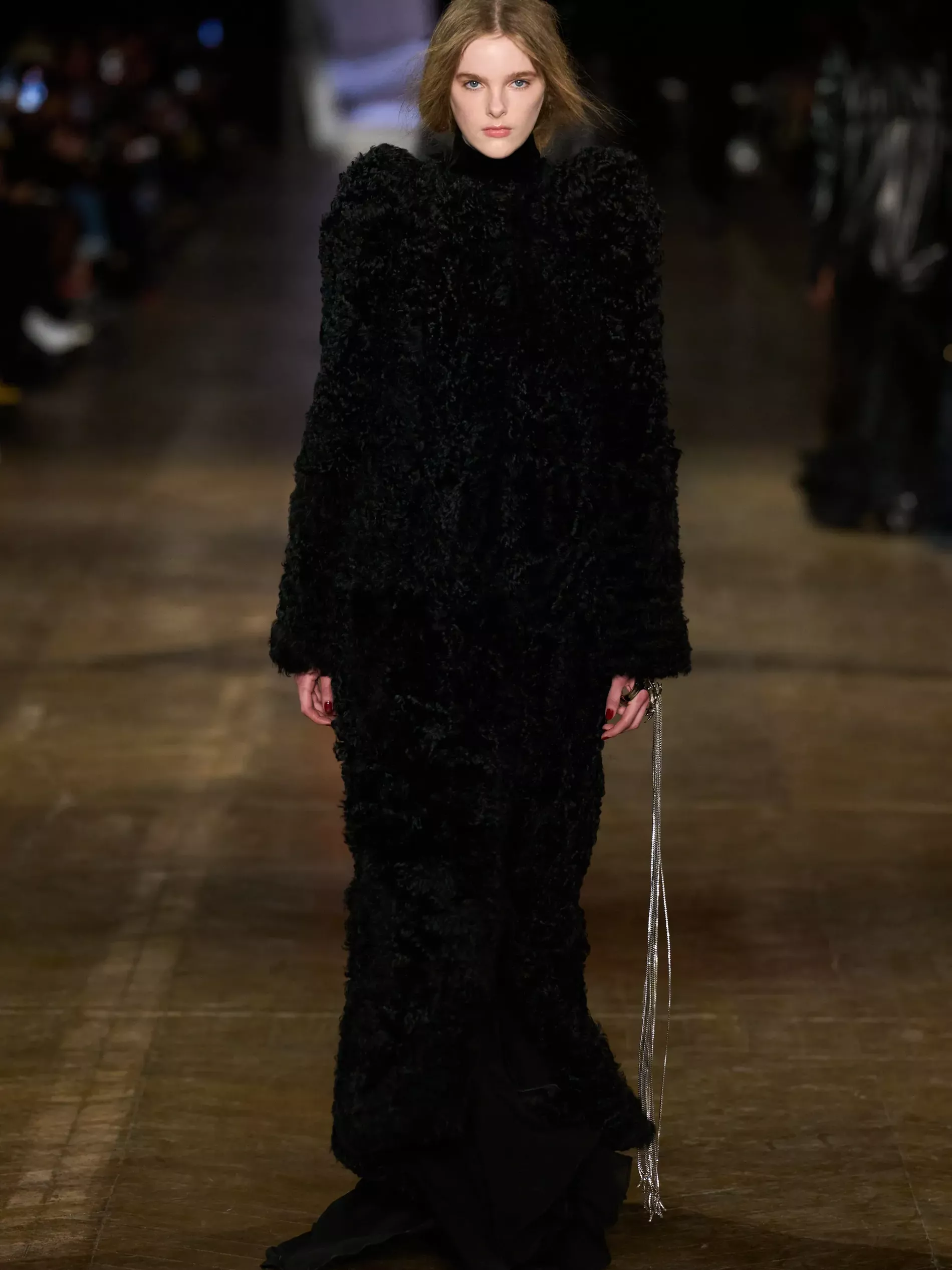 Vanessa Warg at Alexander McQueen AW '25