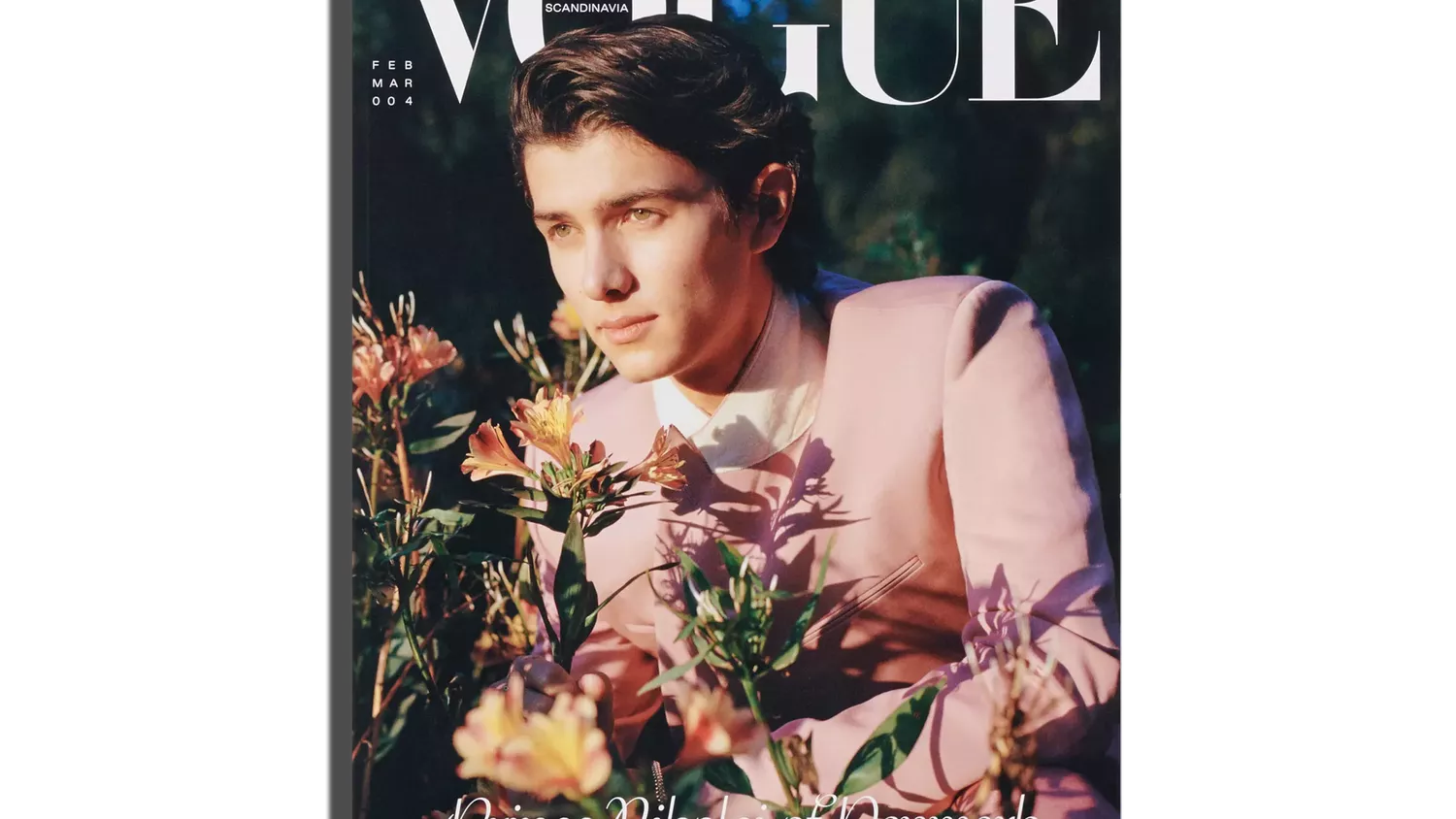 Issue_4_Magazine_Cover_7b7ca09