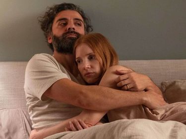 Jessica Chastain and Oscar Isaac 