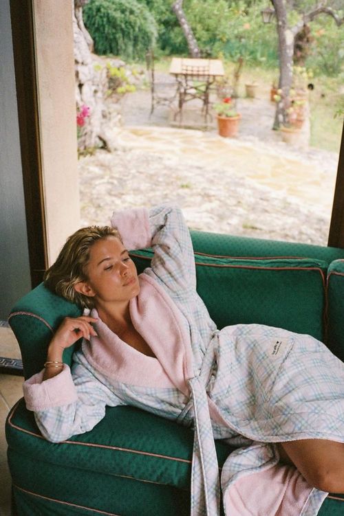 What we want to buy from Djerf Avenue's collaboration with Frankies Bikinis - Vogue Scandinavia What we want to buy from Djerf Avenue's collaboration with Frankies Bikinis - Vogue Scandinavia
