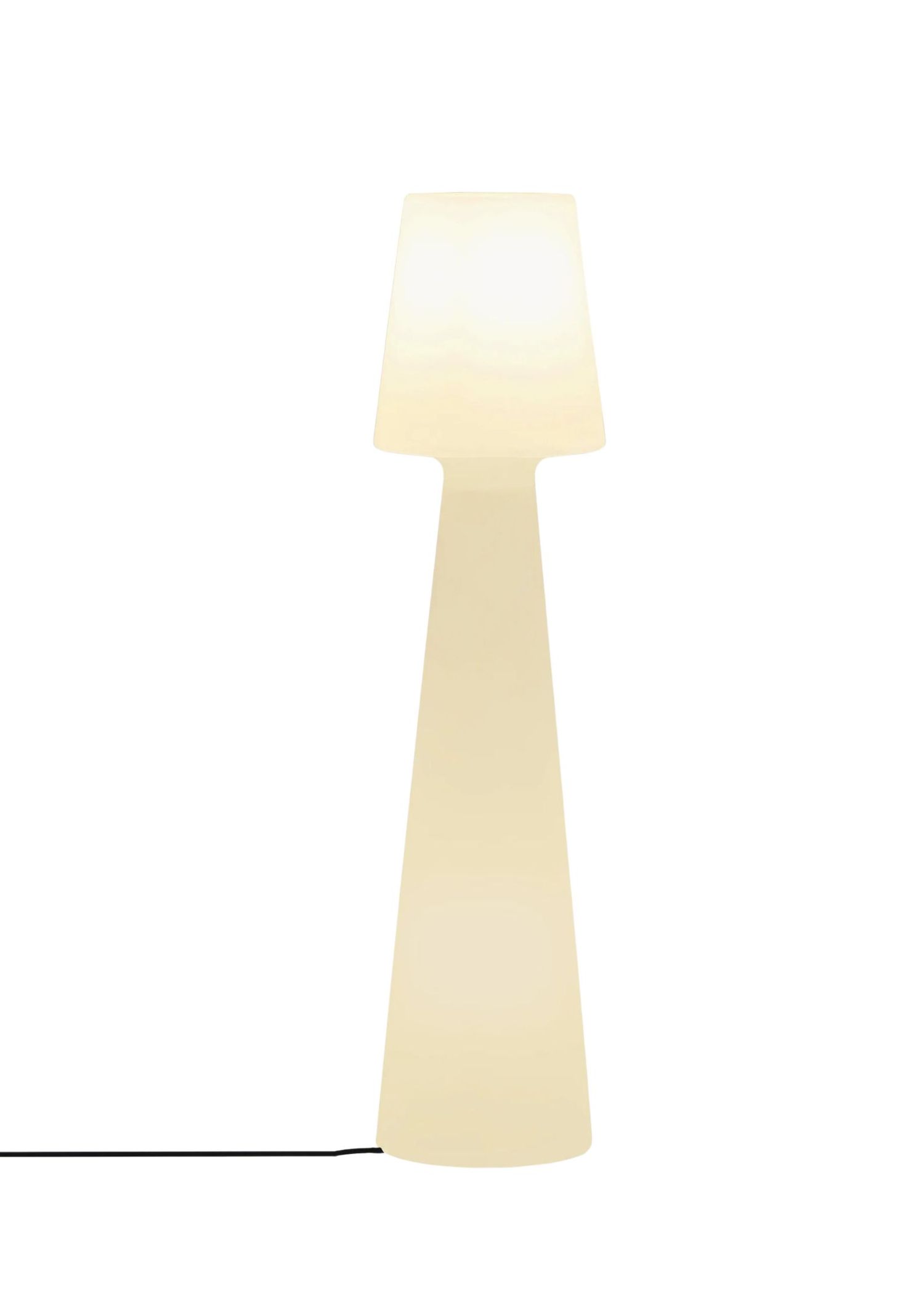 Outdoor floor lamp