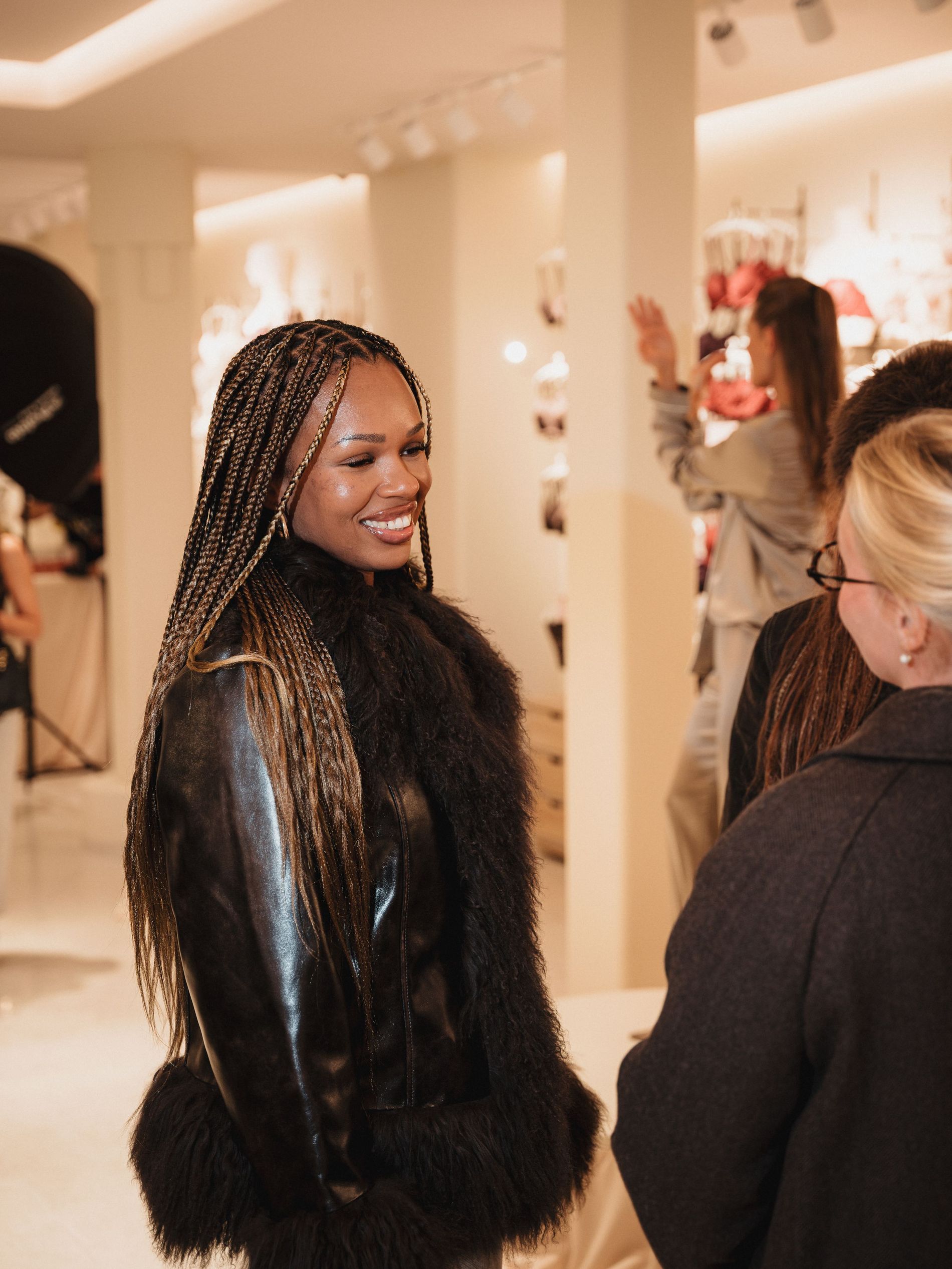 Girls chatting on the intimissimi X Vogue Scandinavia event