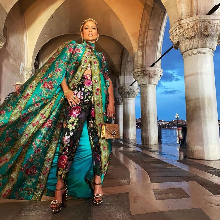 Dolce & Gabbana's Alta Moda 2021: All the celebrities who attended - Vogue  Scandinavia