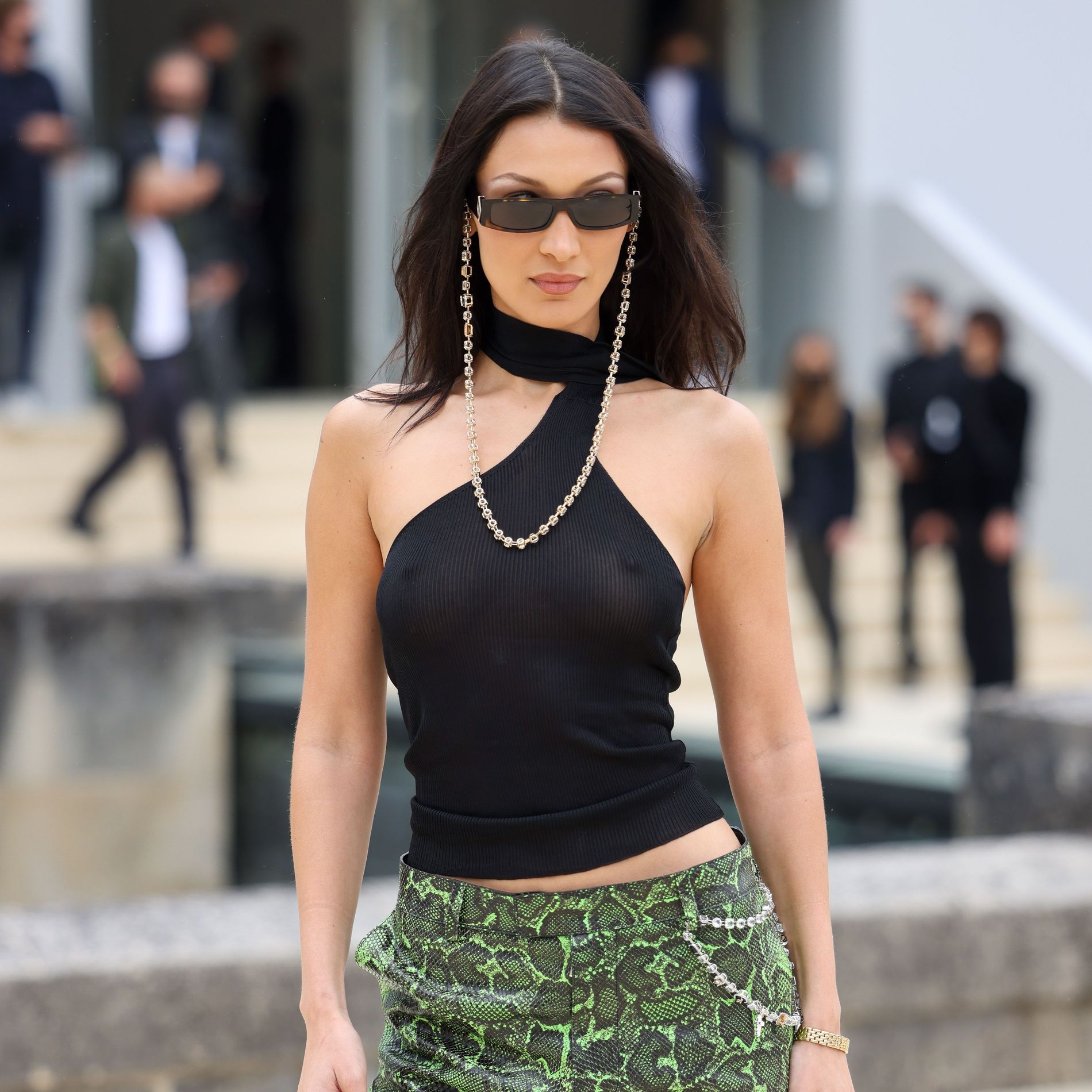  Model Bella Hadid attends the Dior Homme Menswear Spring Summer 2022 show as part of Paris Fashion Week