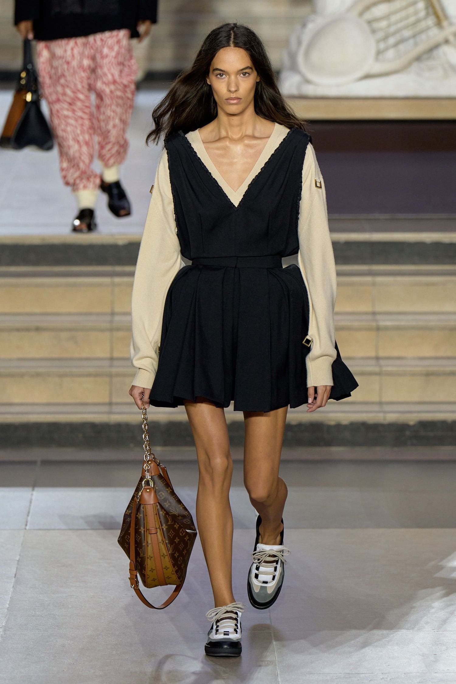 Louis Vuitton Dress  Fashion, Ready to wear, Runway fashion